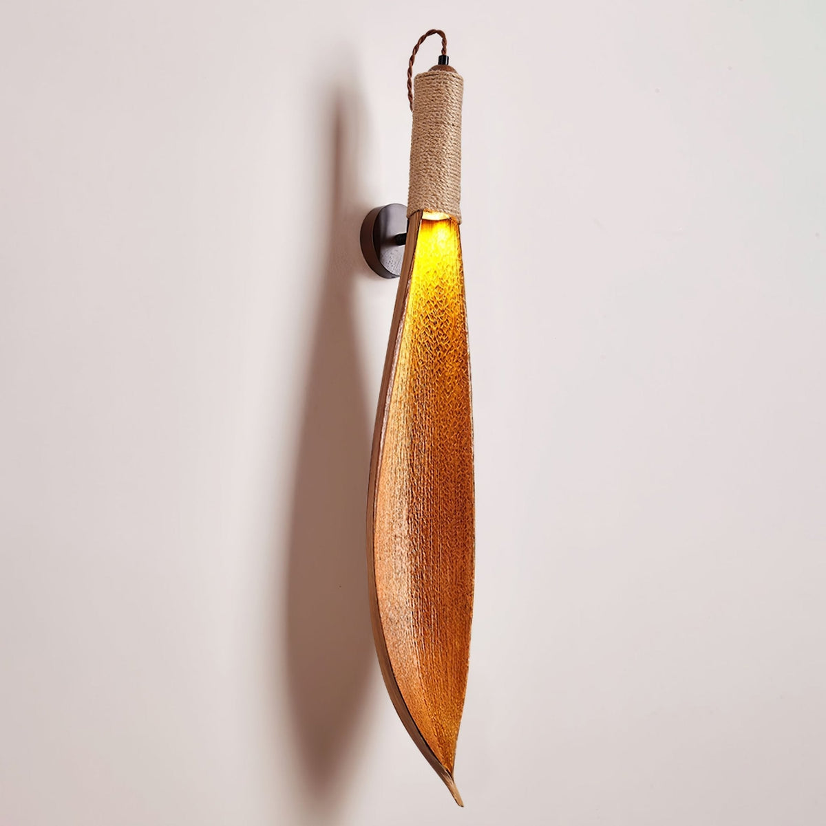 Camarila Creativiteit Bloemblaadje wandlamp
