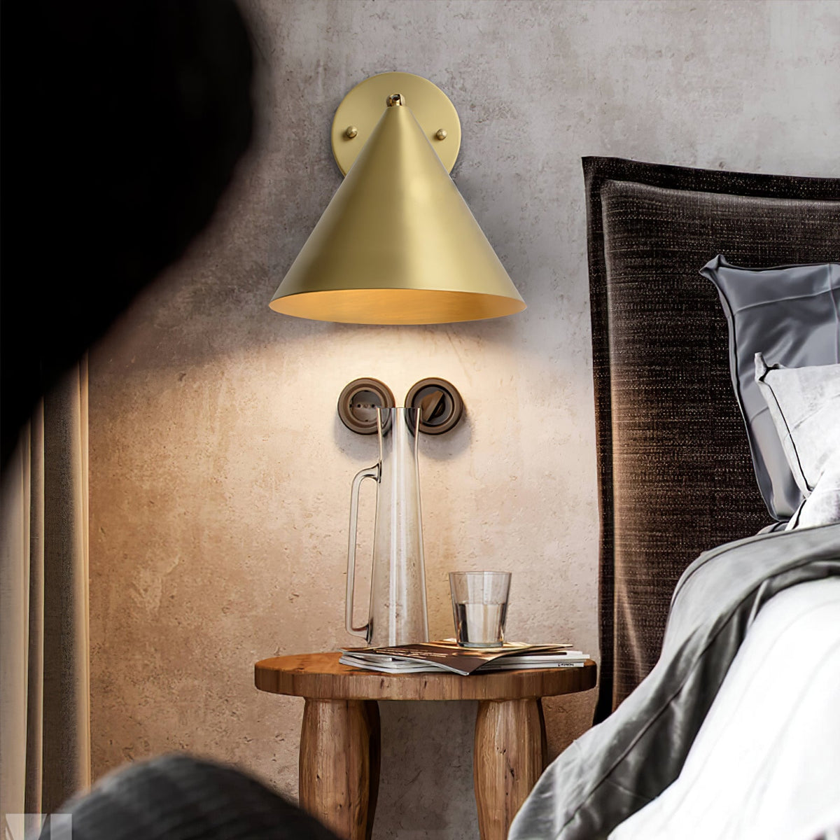 Serowen wandlamp Conisch messing Minimalistisch