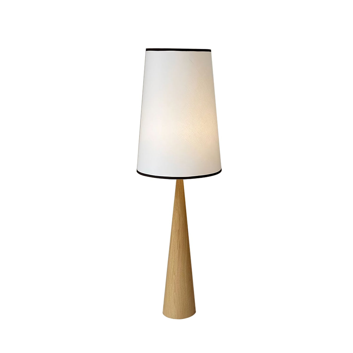ConeLite Minimalistische vloerlamp van walnoothoutkorrelafwerking