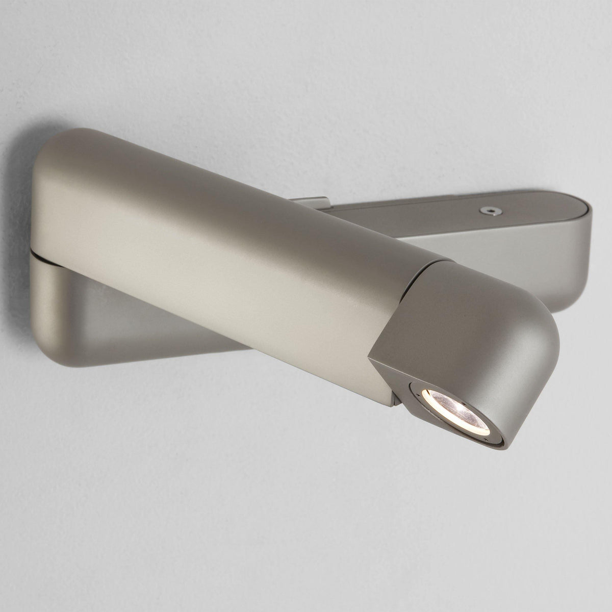 Soreora wandlamp Zwart LED Verstelbaar met USB-poort