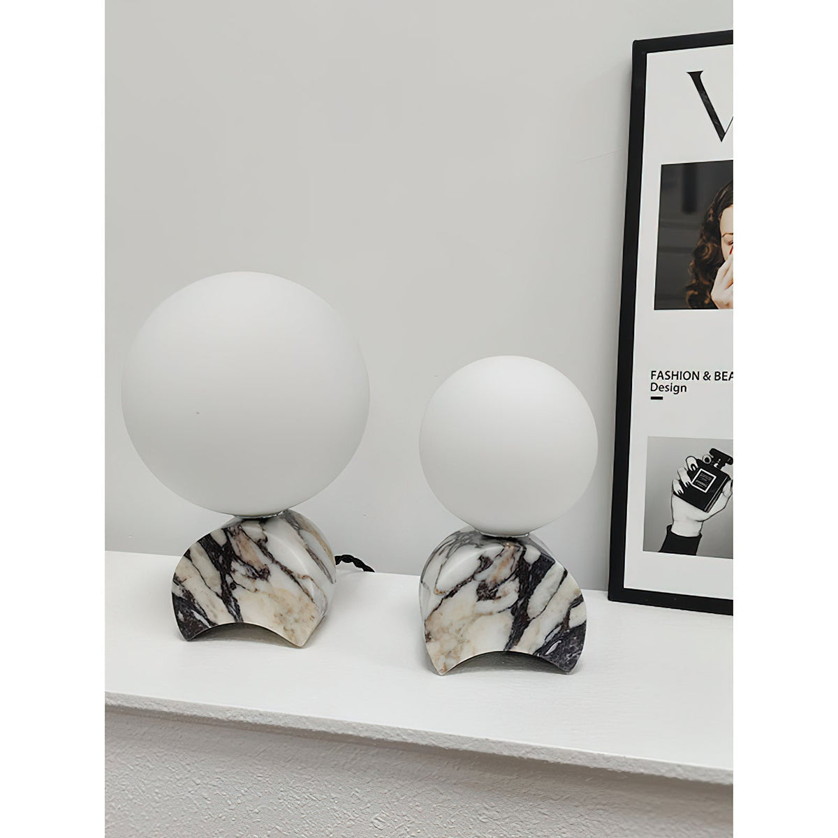 Crescent marmeren tafellamp