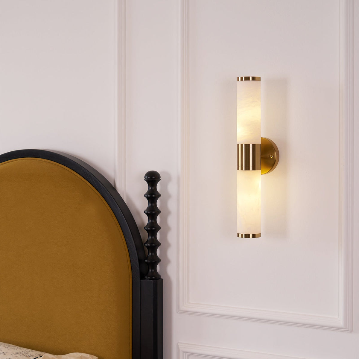 Lucian wandlamp van albast