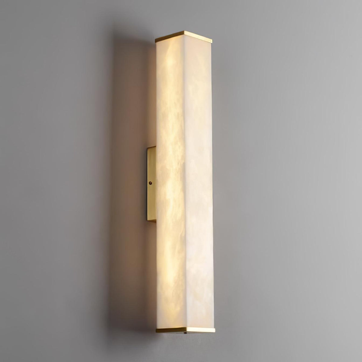 Vithaira albasten wandlamp