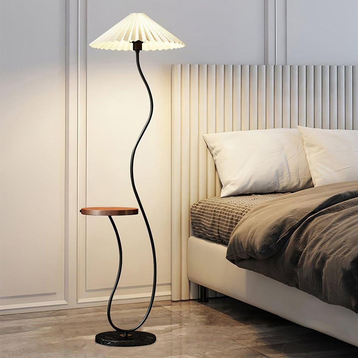 Ghel Minimalistische vloerlamp van hout