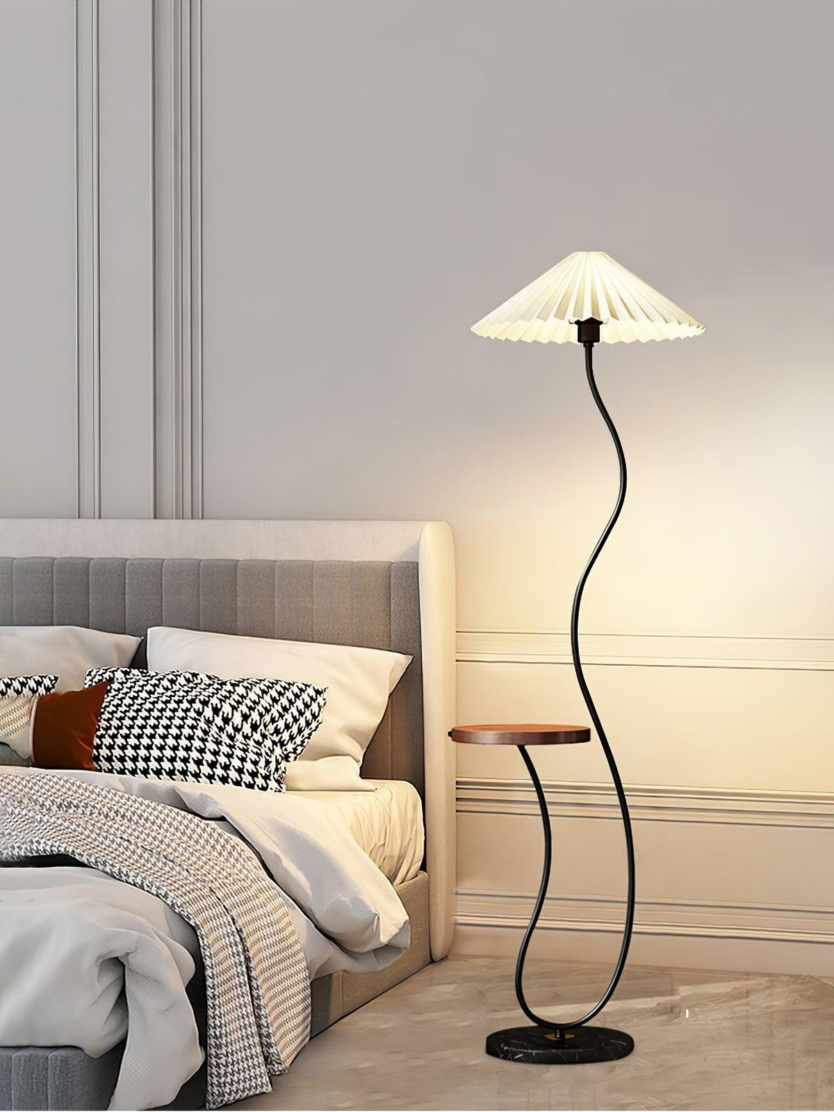 Ghel Minimalistische vloerlamp van hout