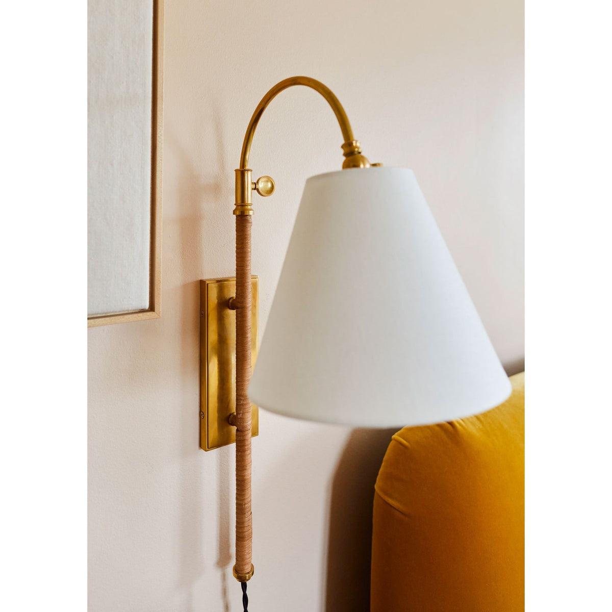 Mugu wandlamp