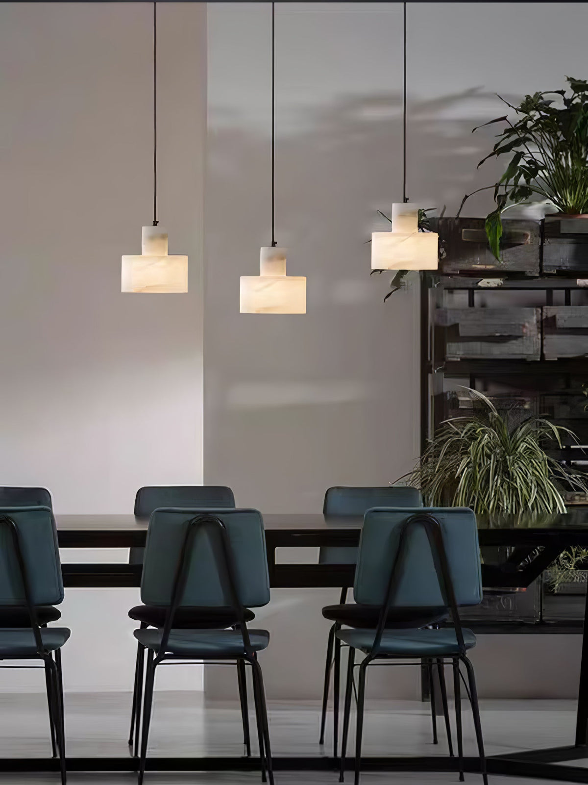 Moderne hanglamp van albast met dubbele cilindervorm