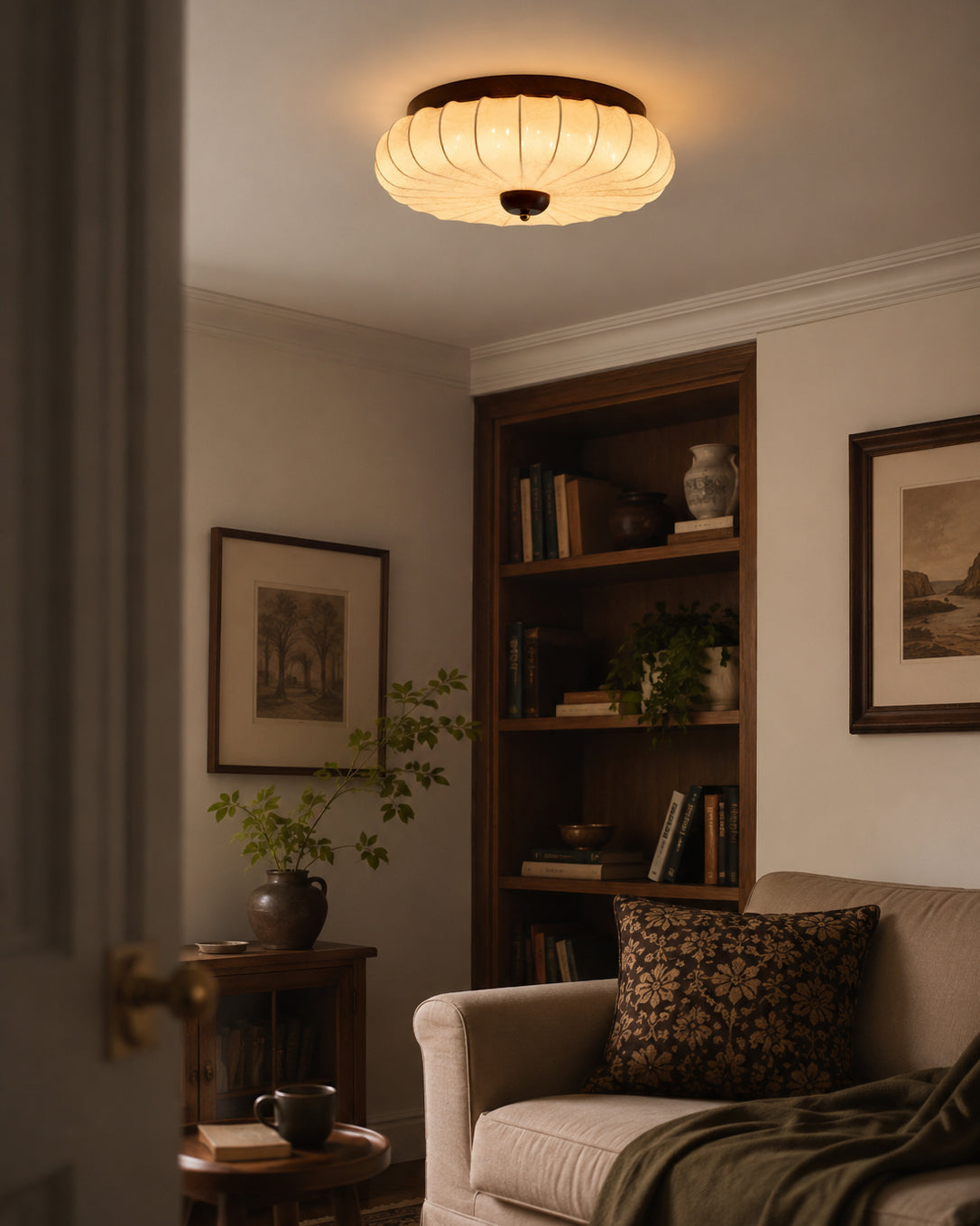 Miroraine vlakke plafondlamp walnootkleurige afwerking beige stoffen kap