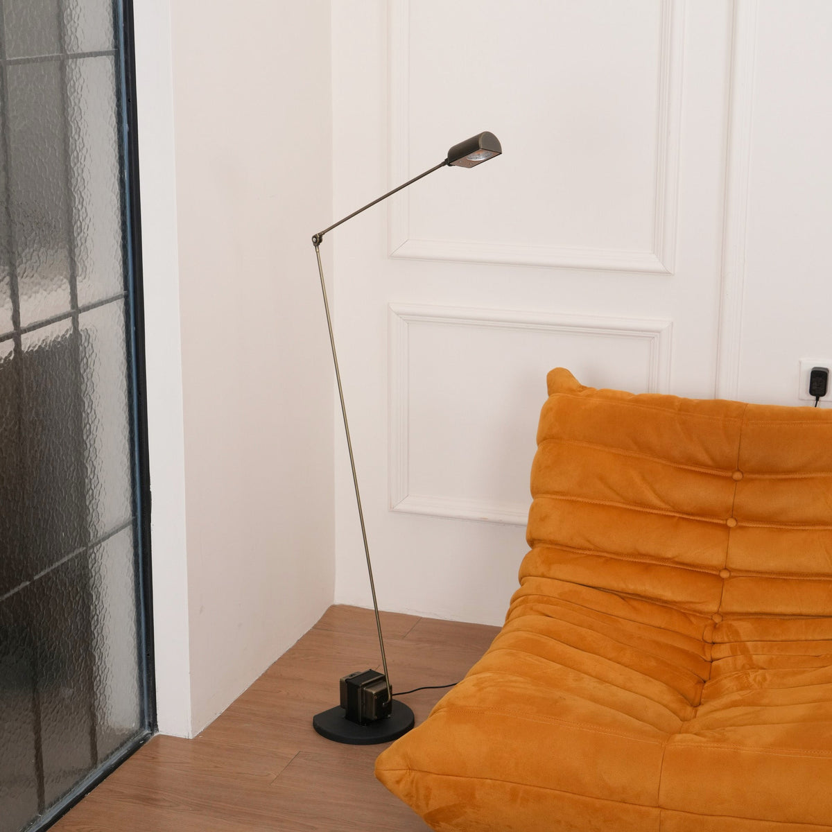 Nerilux instelbare vloerlamp