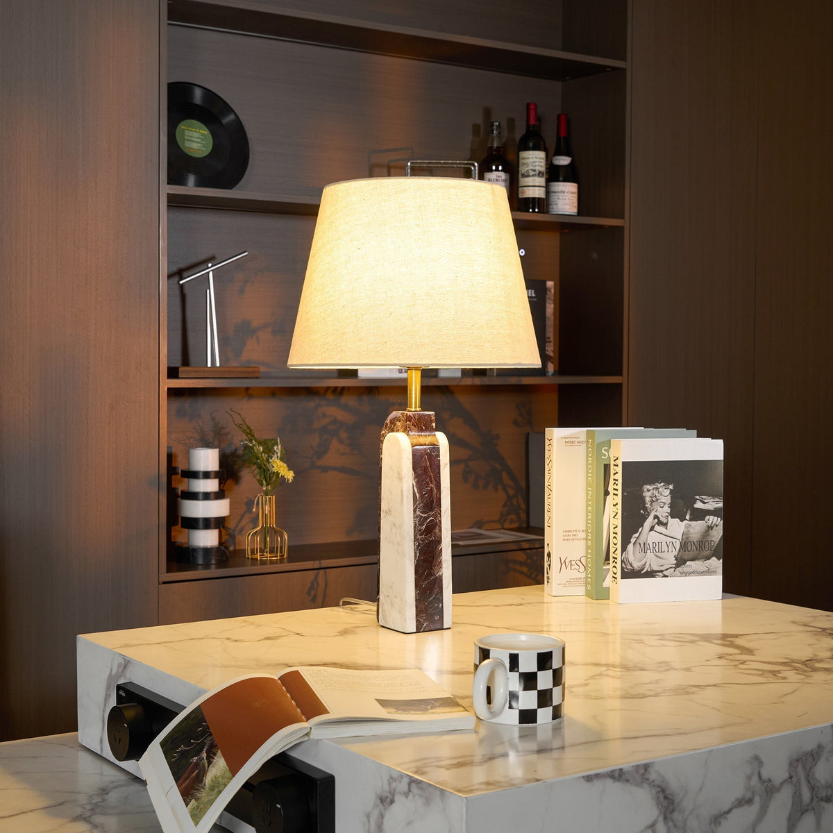 Jovix moderne tafellamp van marmer