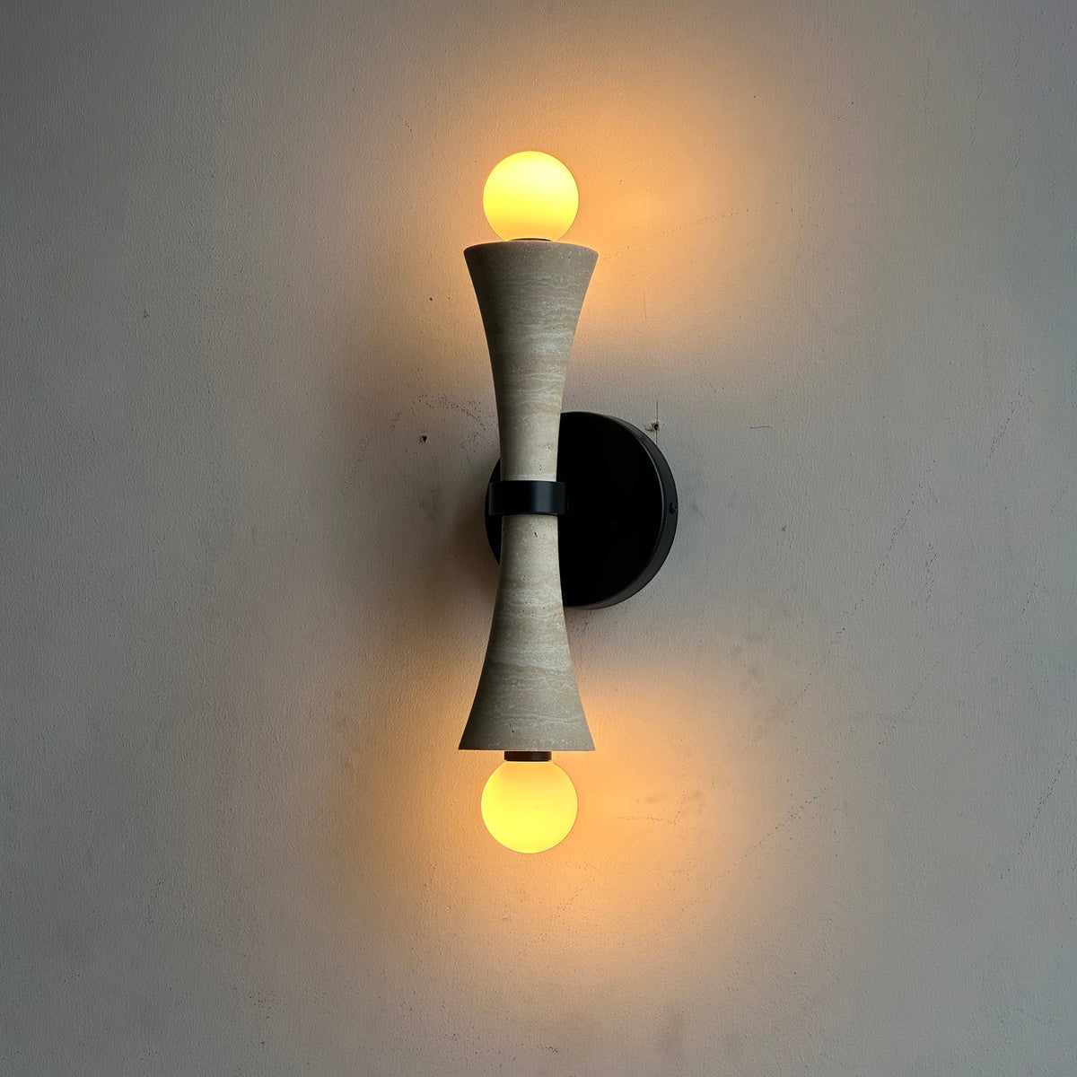 Elaiselle wandlamp