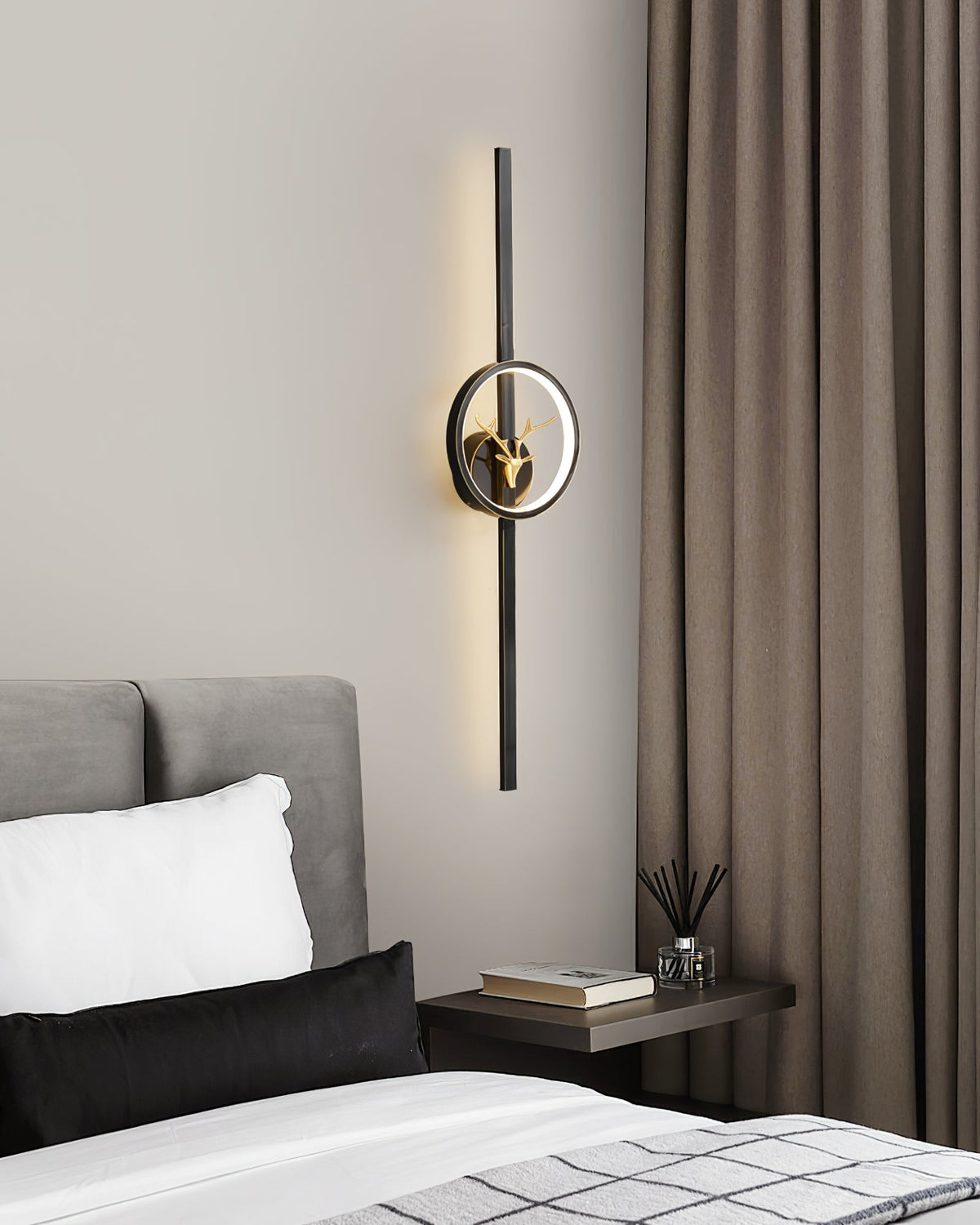 Vavinisra klassieke Herten messing wandlamp