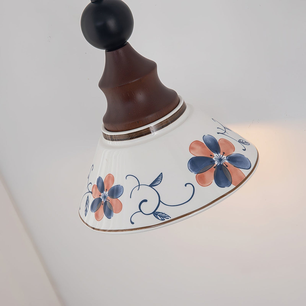 Avenaeria hanglamp met blauwe keramiek