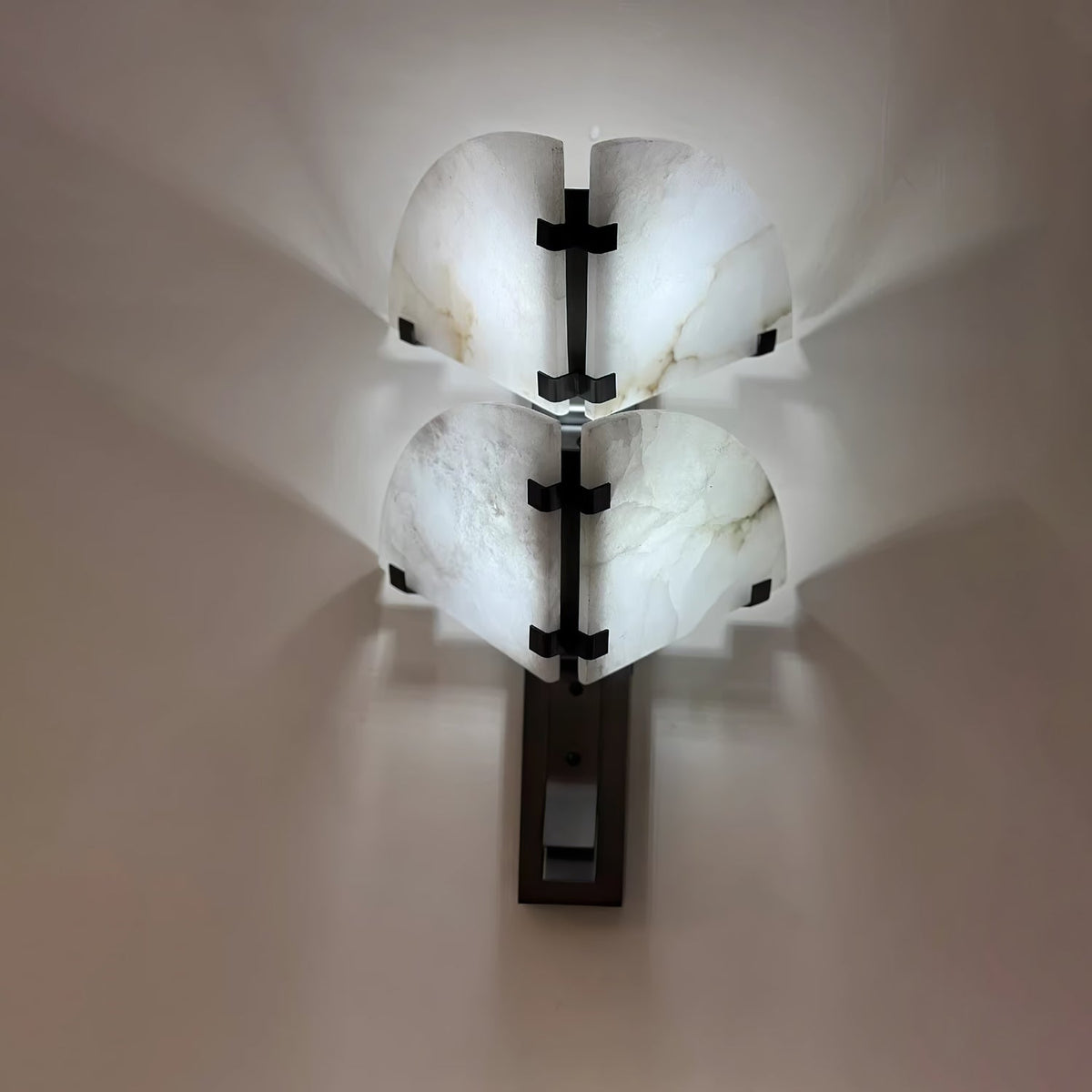 Selesta Moderne wandlamp van albast