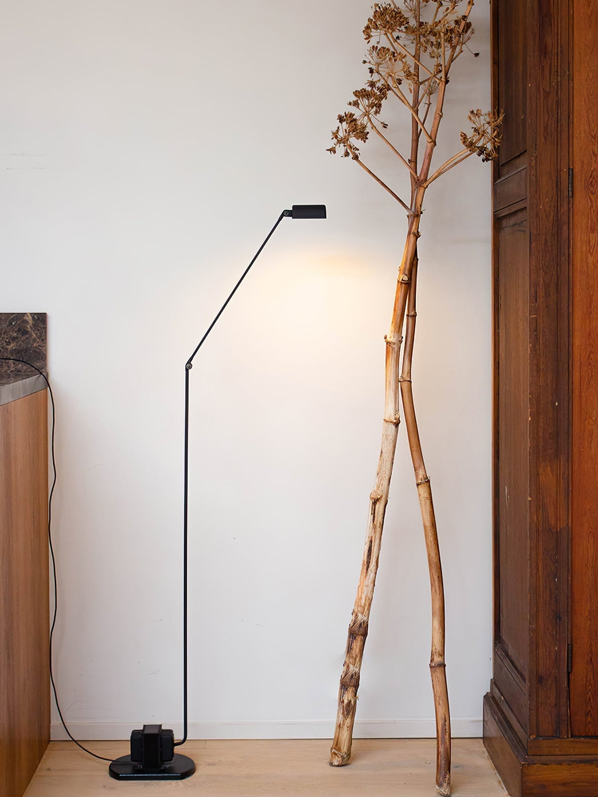Nerilux instelbare vloerlamp