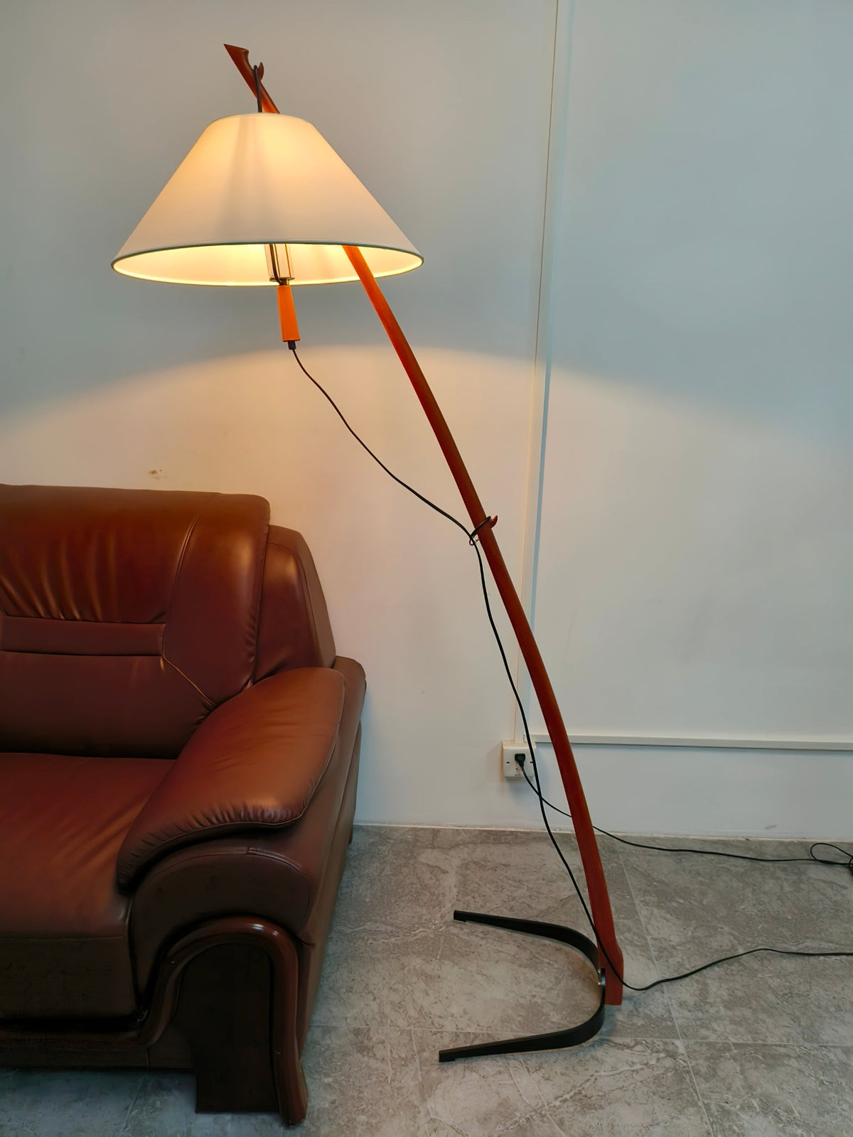 Irigen Arc vloerlamp