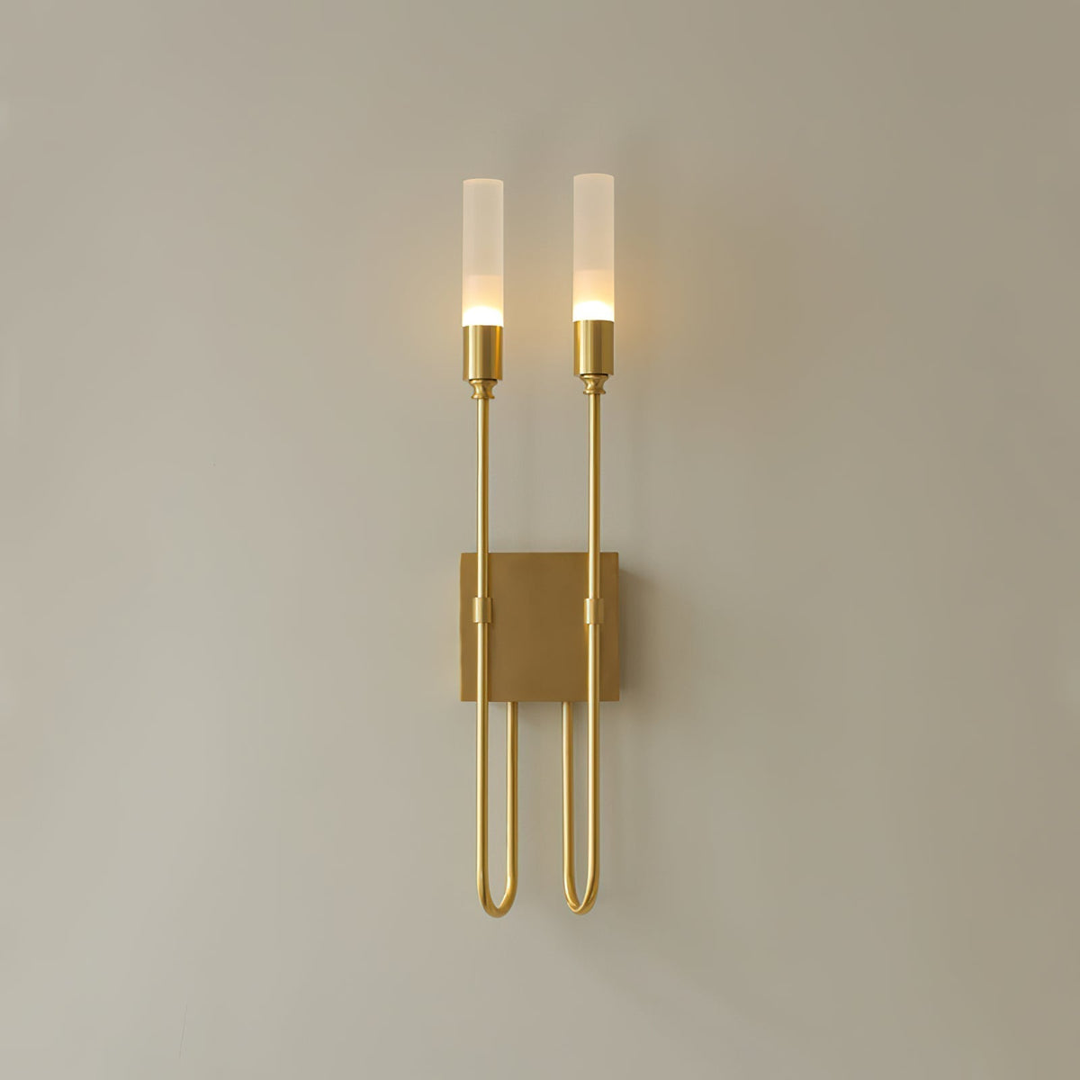 Yvori wandlamp met dubbele staaf minimalistisch