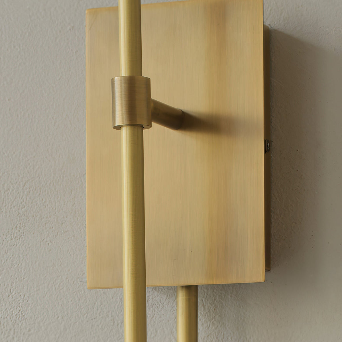 Yvori wandlamp met dubbele staaf minimalistisch