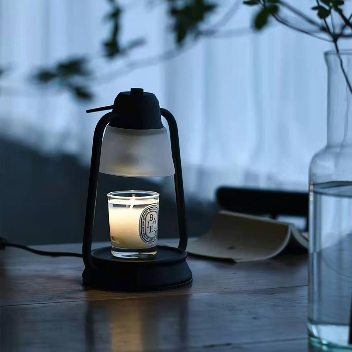 Soraina kaarswarmerlamp