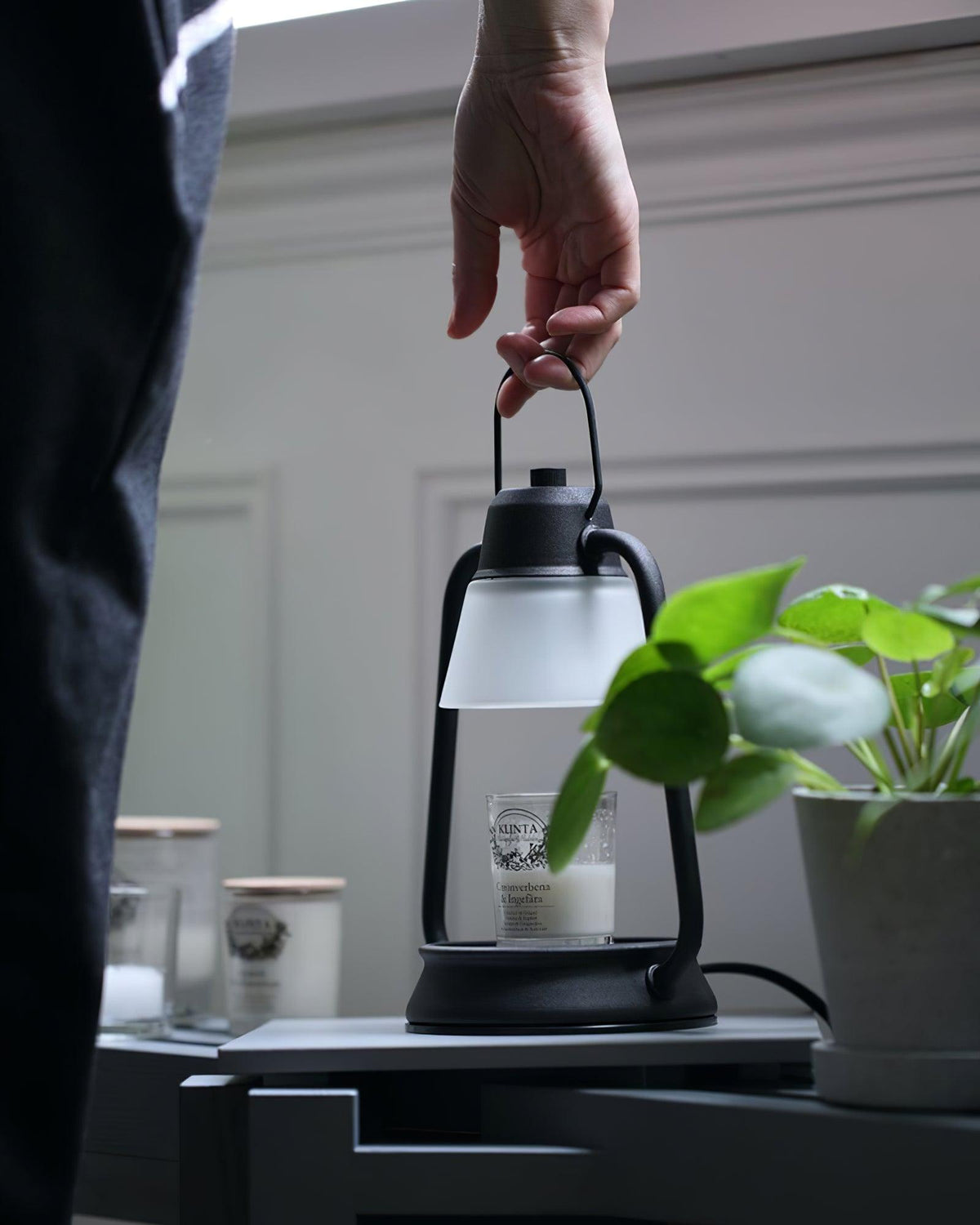 Soraina kaarswarmerlamp