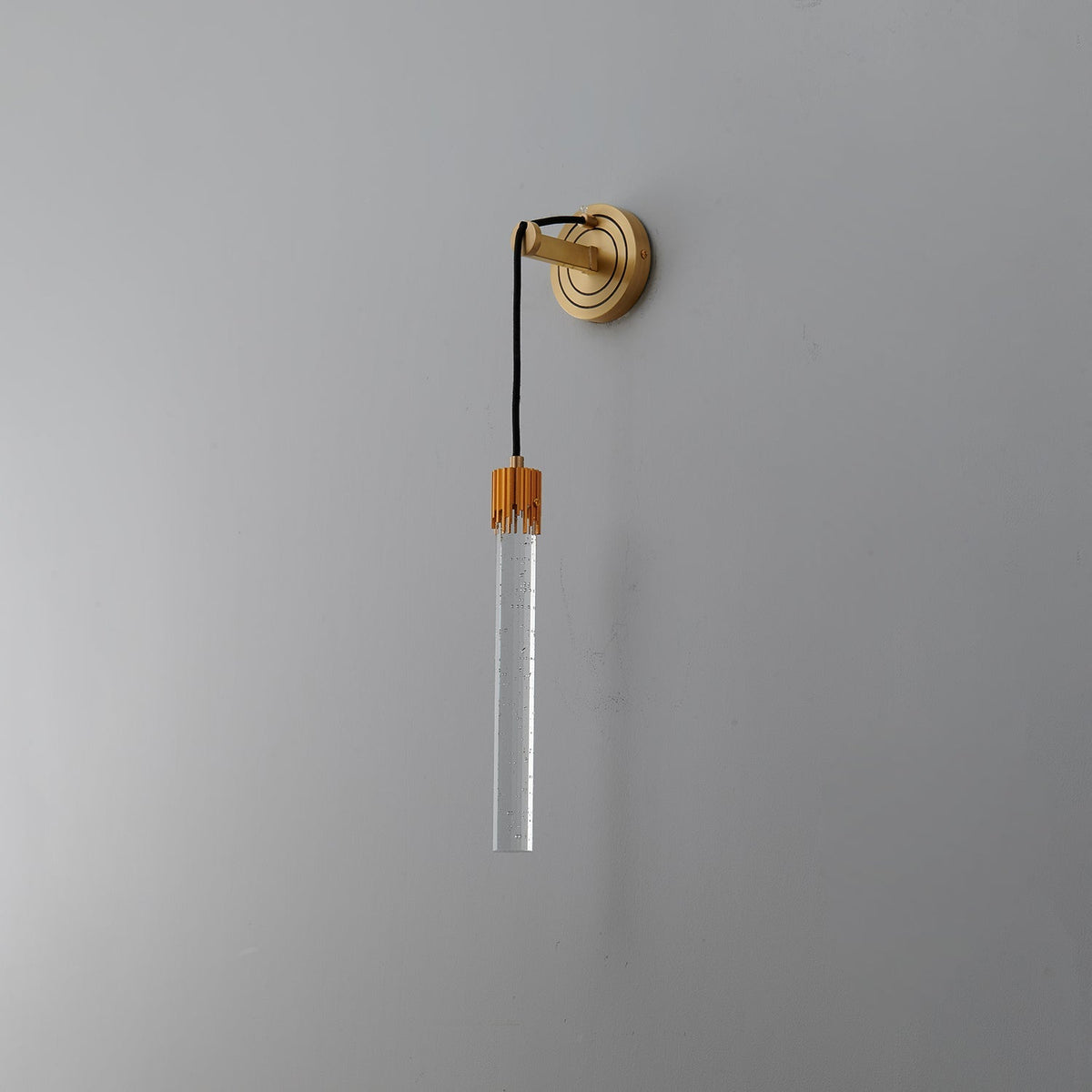 Zodorila Moderne wandlamp uit de Minimalistische Kristalserie
