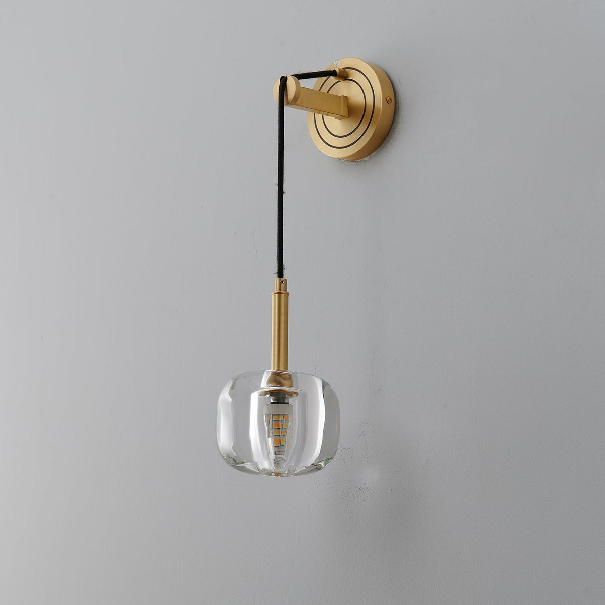 Zodorila Moderne wandlamp uit de Minimalistische Kristalserie