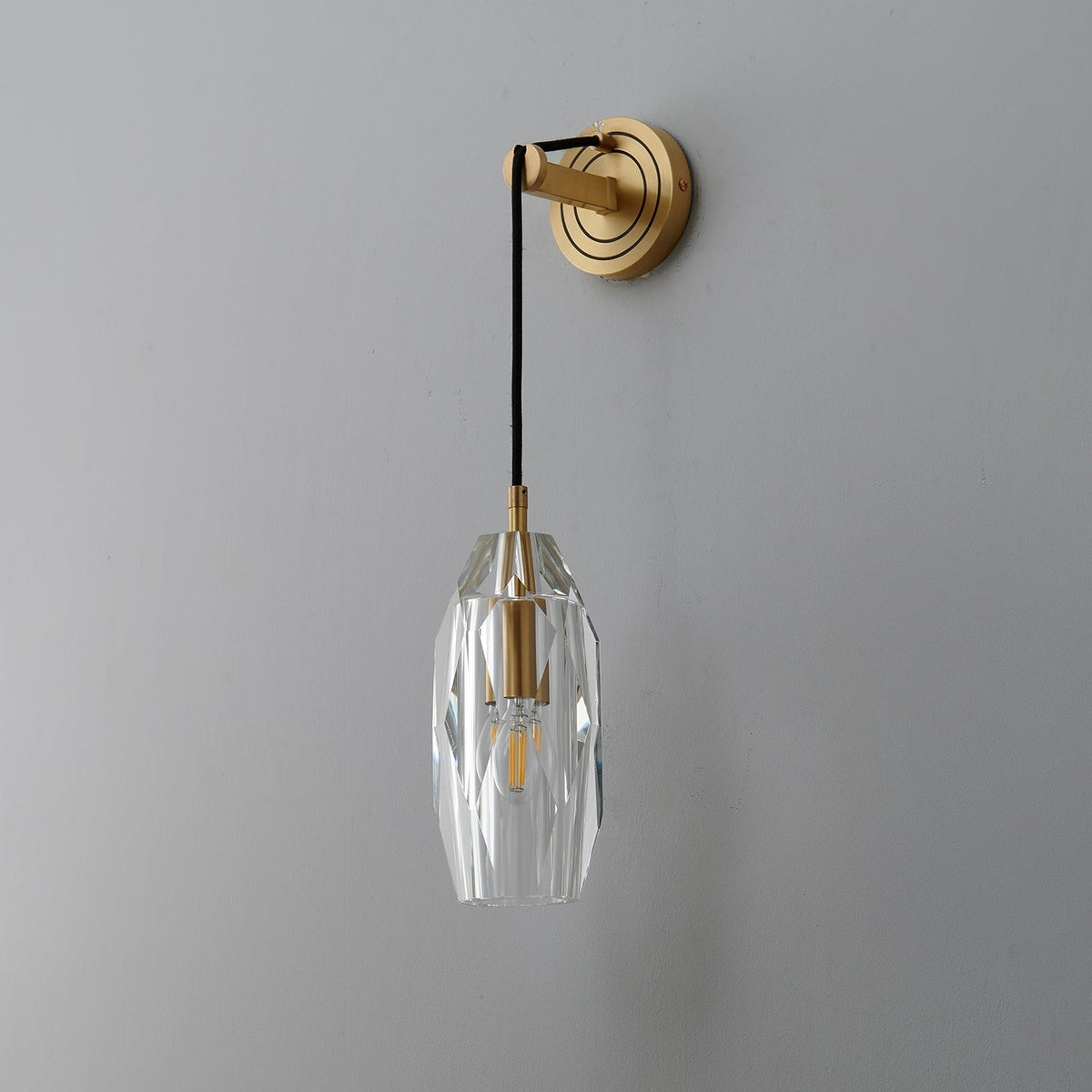 Zodorila Moderne wandlamp uit de Minimalistische Kristalserie