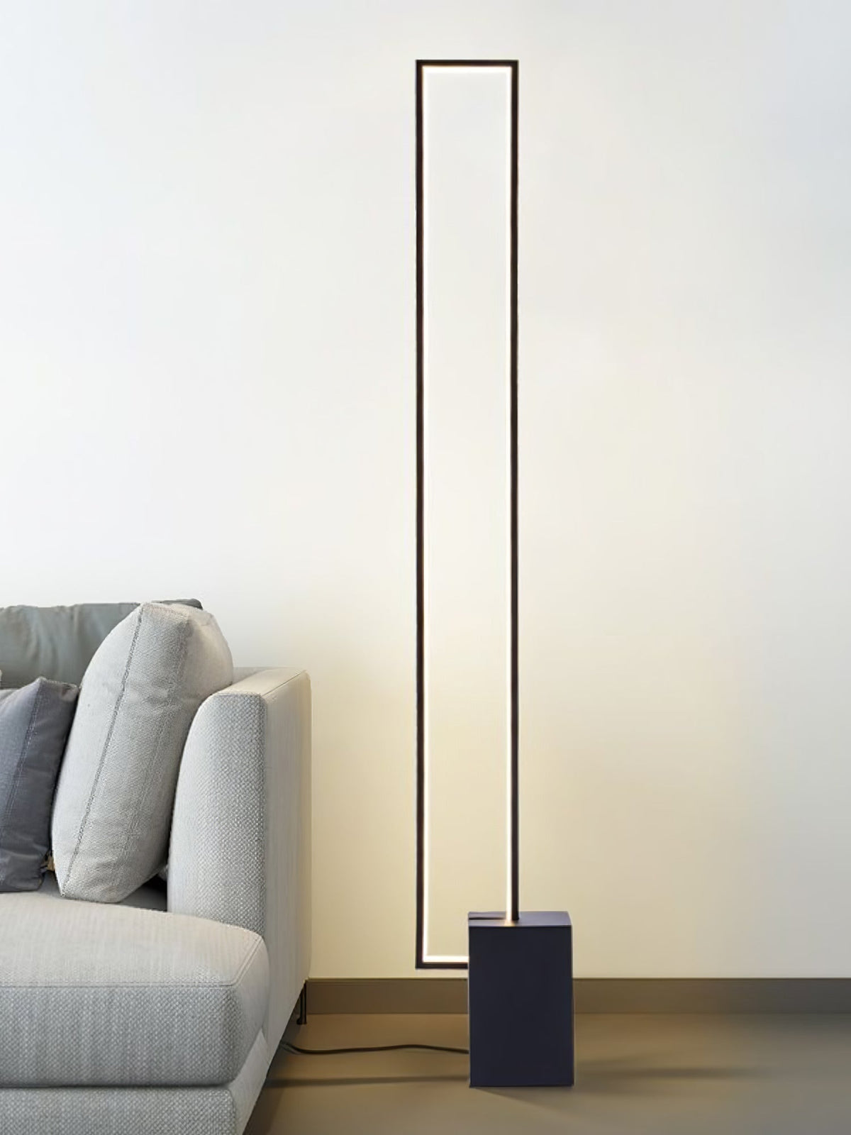Keloza aluminium vloerlamp