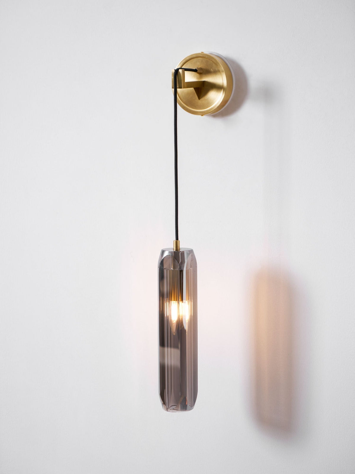Zodorila Moderne wandlamp uit de Minimalistische Kristalserie