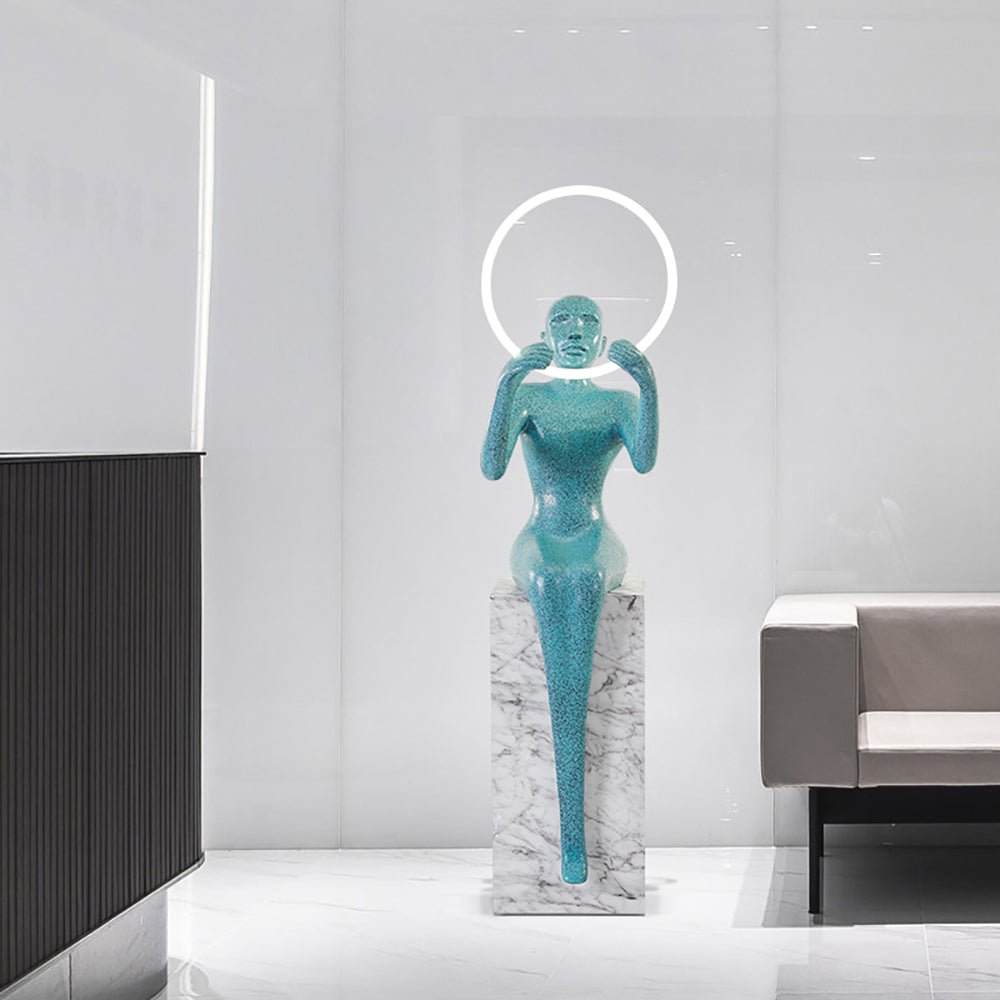 Orelaielle sculpturale vloerlamp in zwart