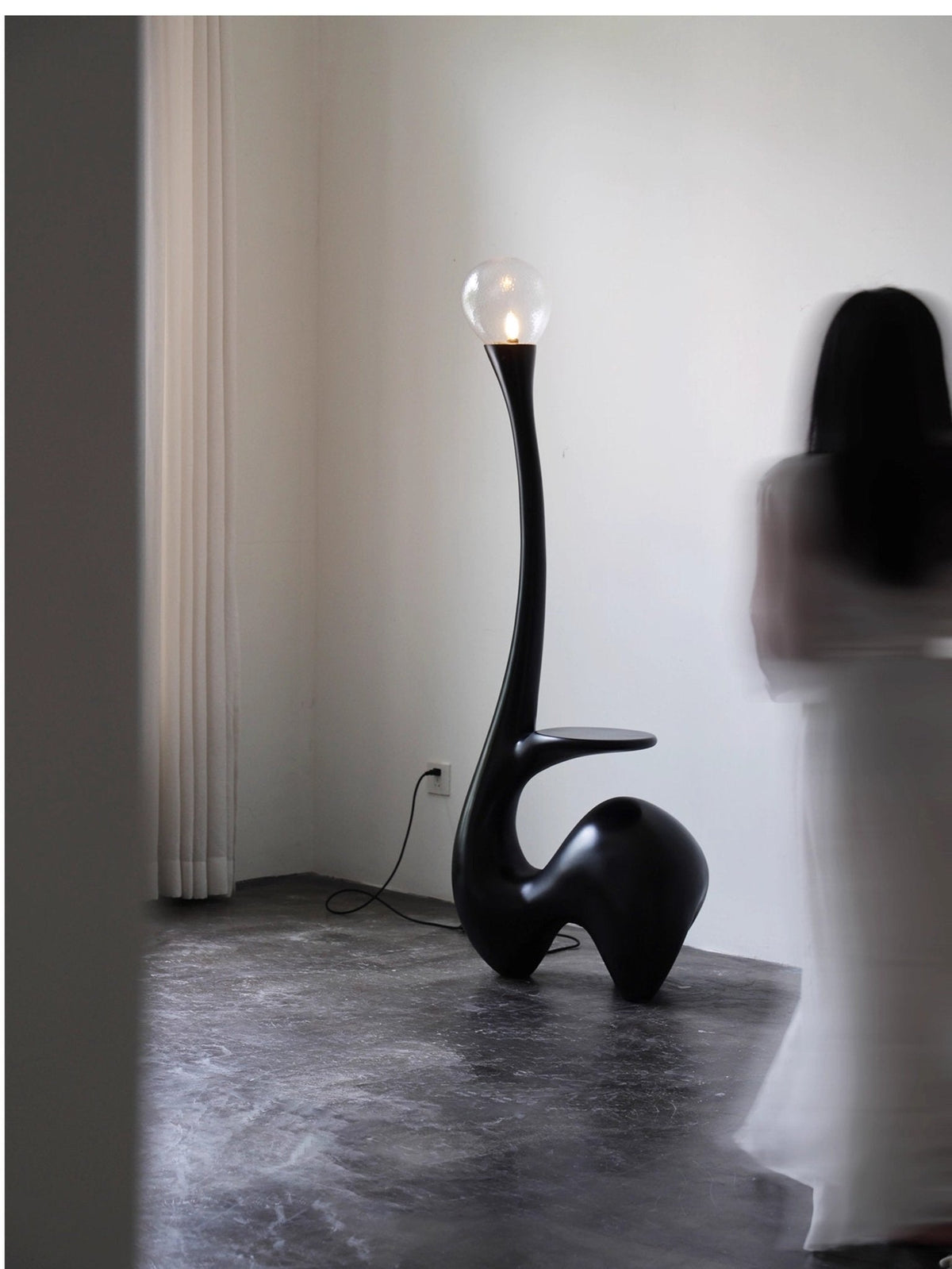 Lurk sculpturale vloerlamp