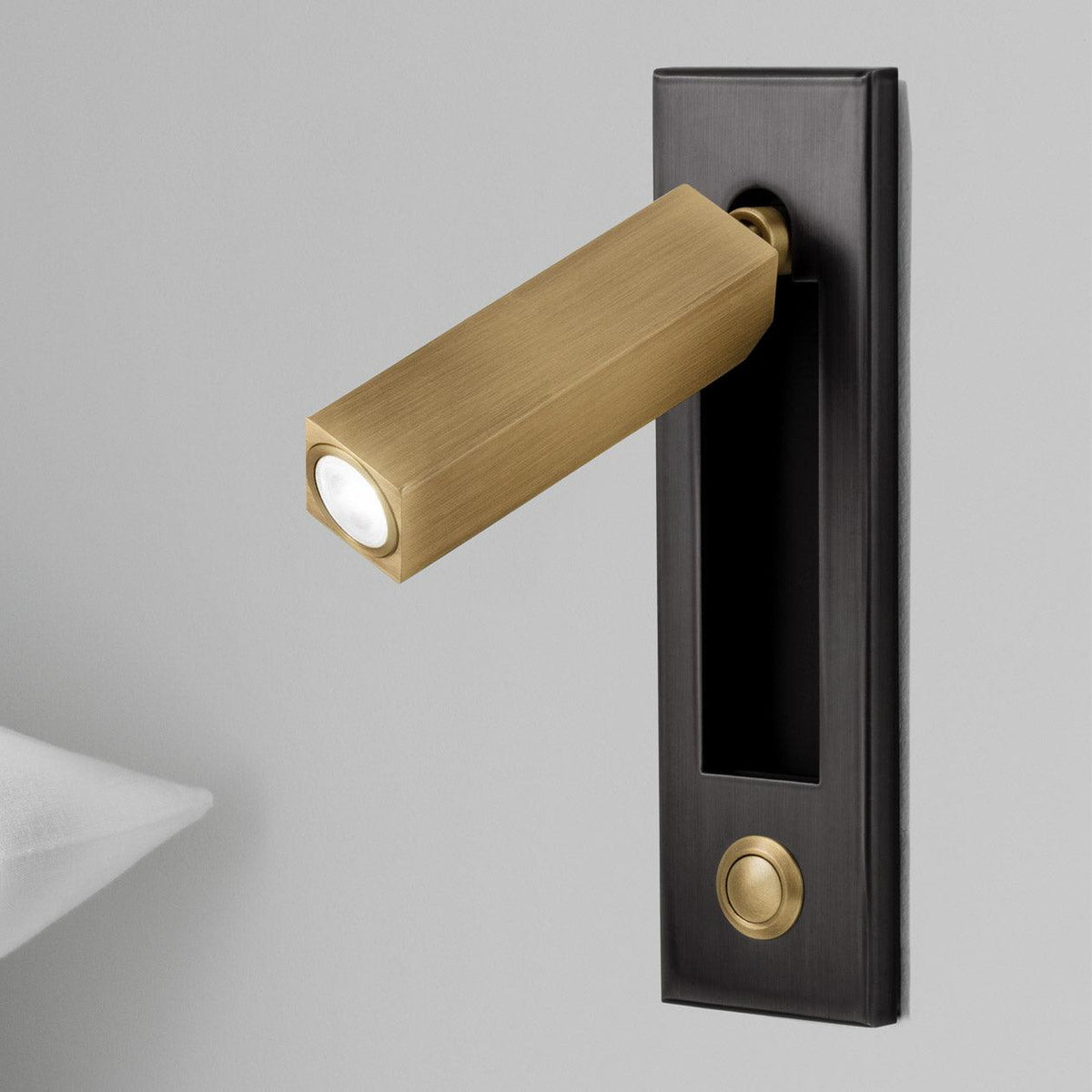 Velerelia ingebouwde wandlamp met stekker
