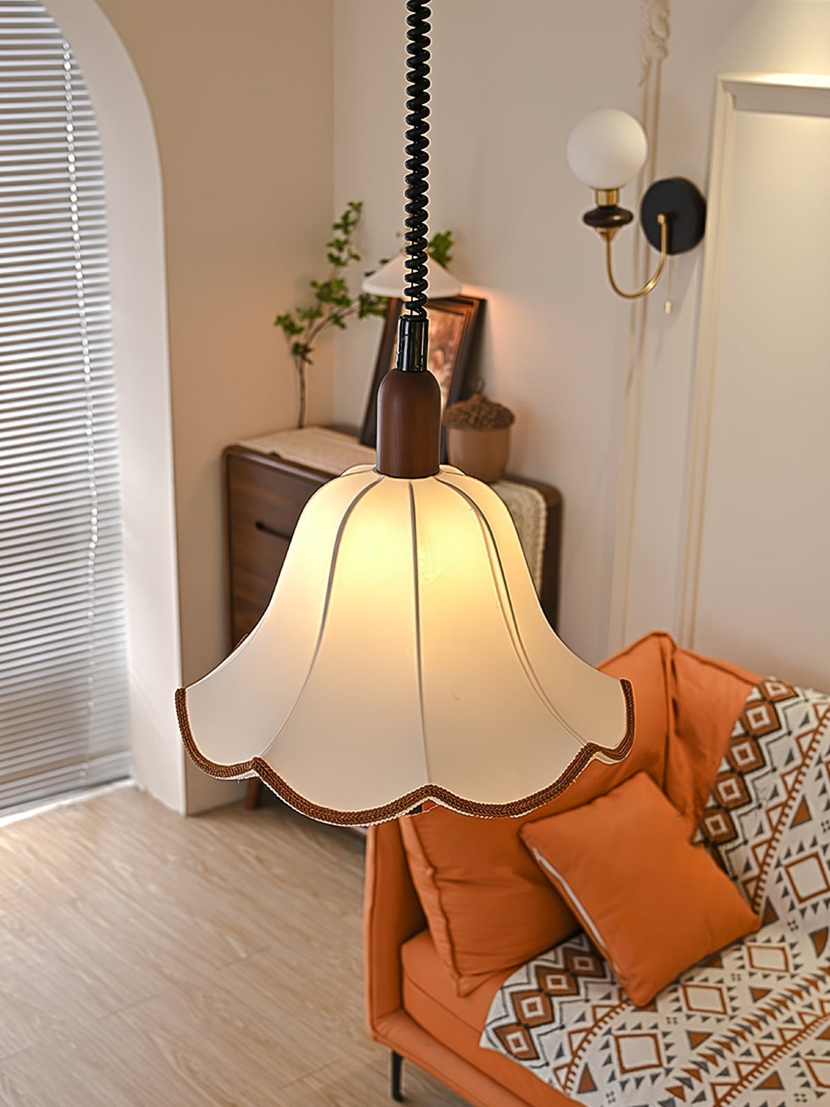 Eurvaryra klassieke elegantie hanglamp van textiel en hout