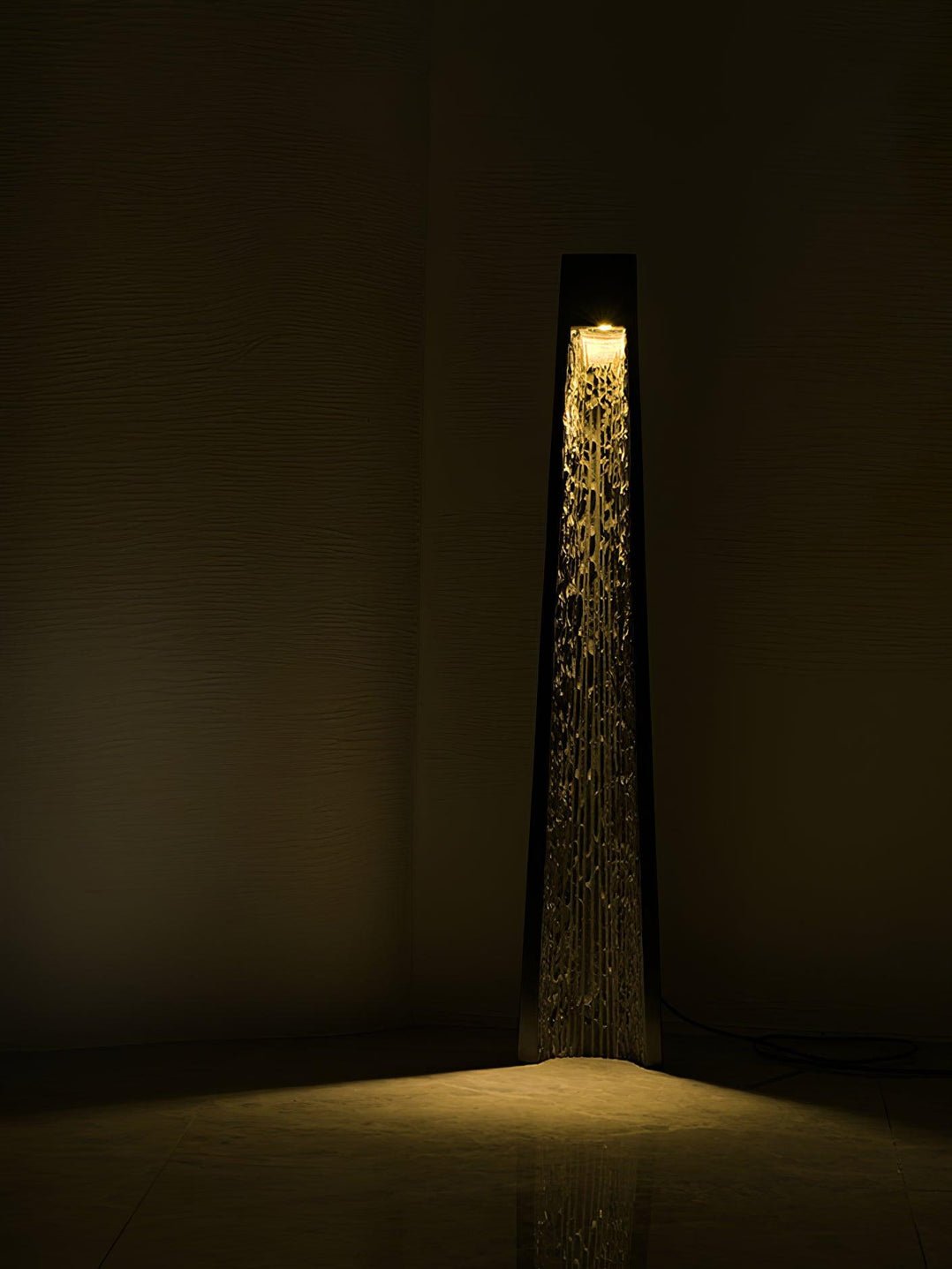 Lave vloerlamp van marmer