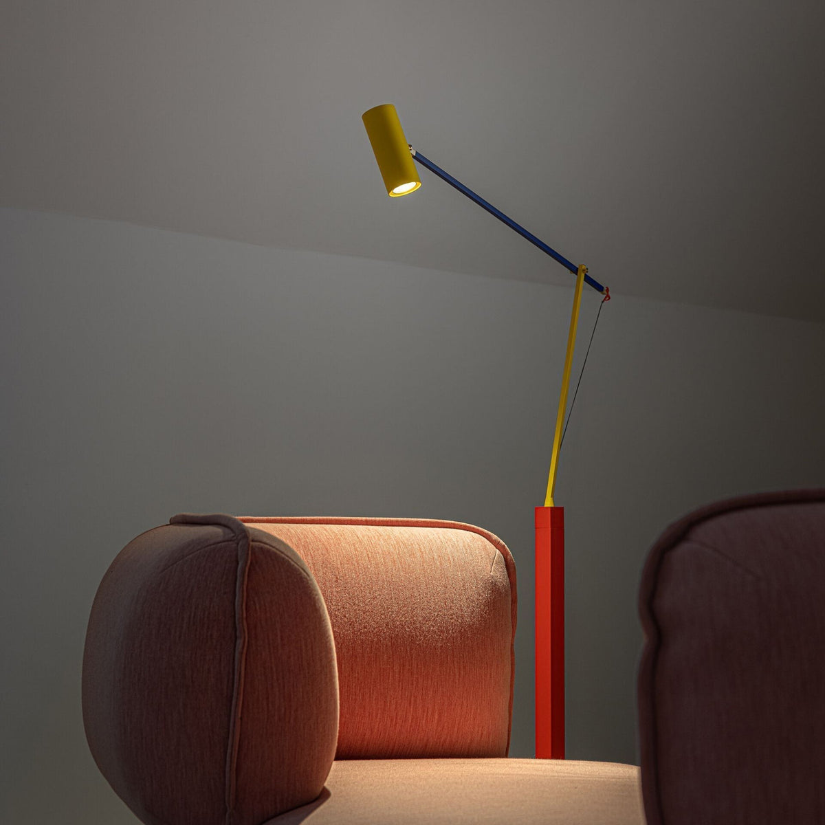 Rohe vloerlamp