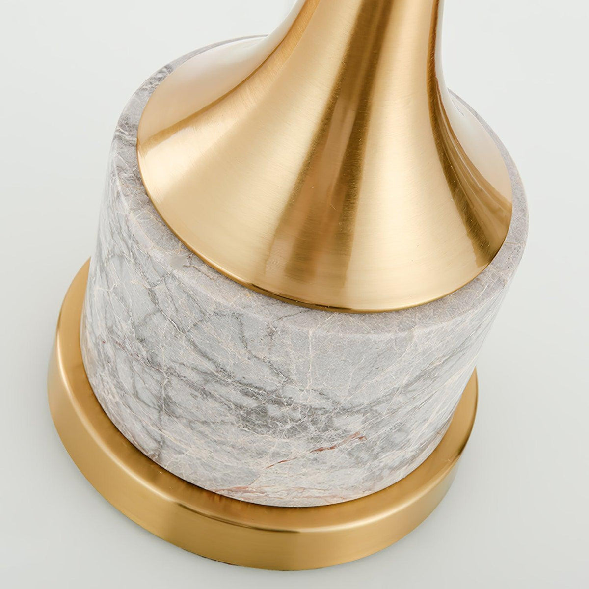 Yeth tafellamp in marmer en stof