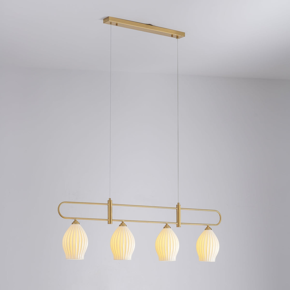Arlirir moderne hanglamp met minimalistisch kunstwerk in keramiek