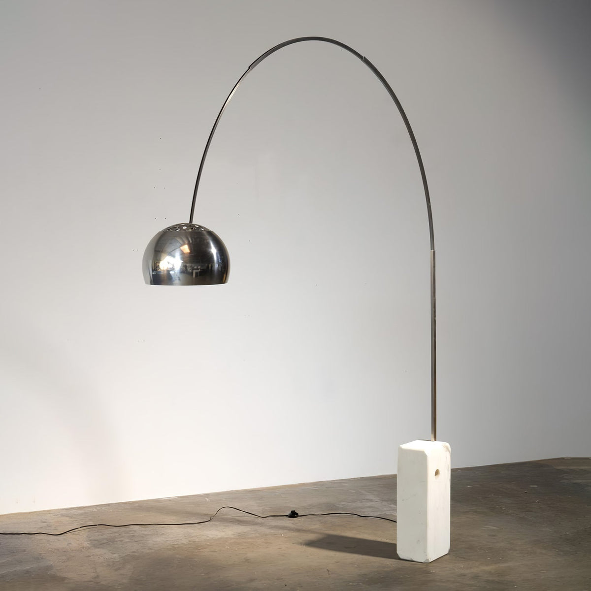 Viraelielle vloerlamp