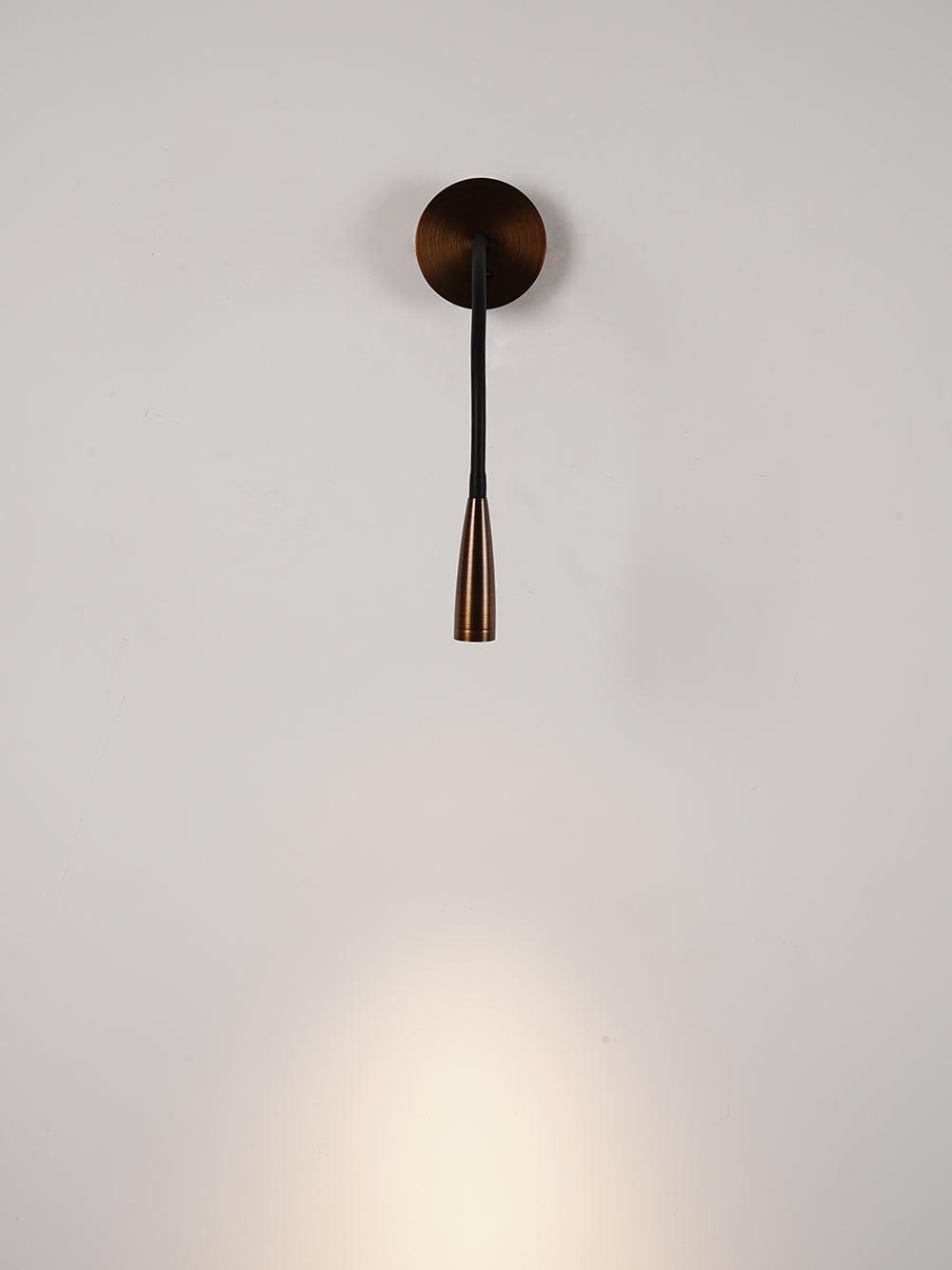 Rivanelle moderne minimalistische wandlamp met stekker