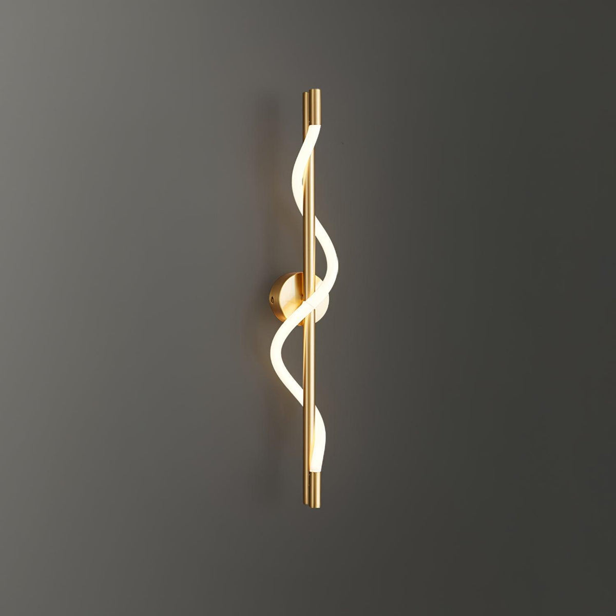 Nivelo sculpturale messing siliconen wandlamp