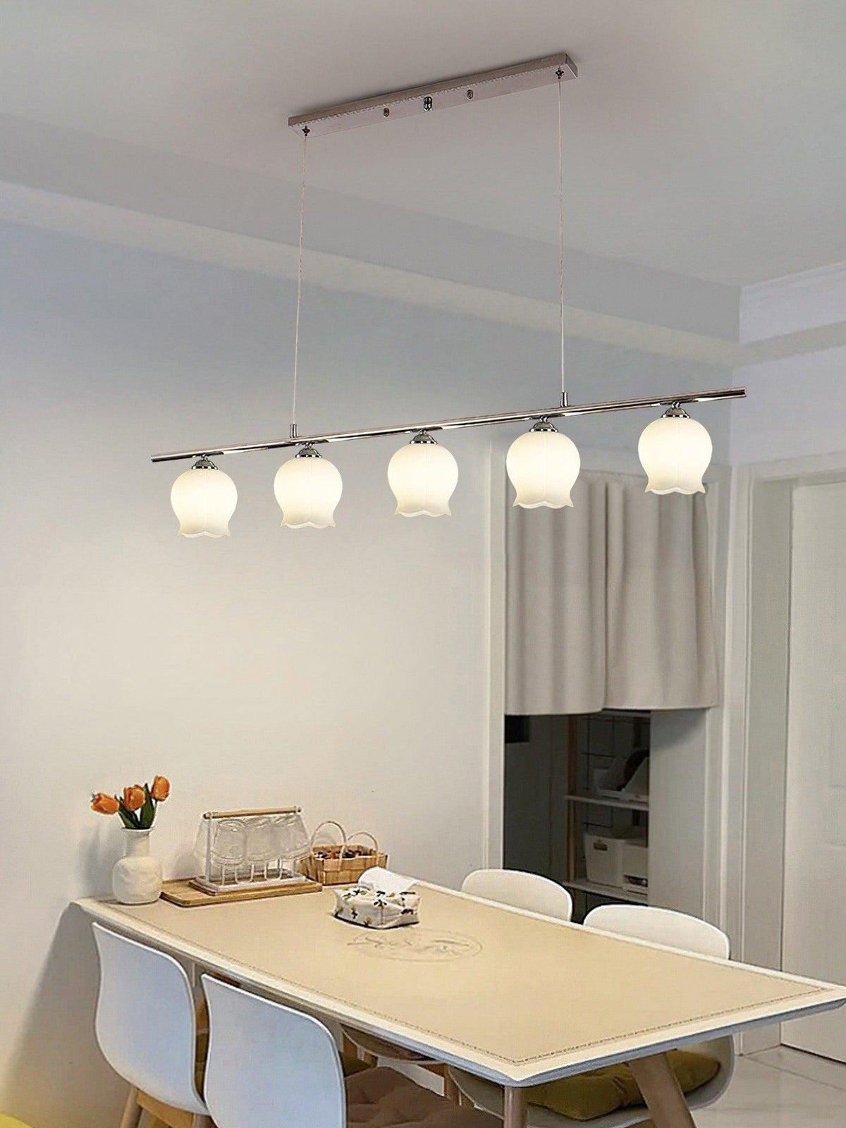 Evenara Moderne minimalistische hanglamp met bloemmotief van glas