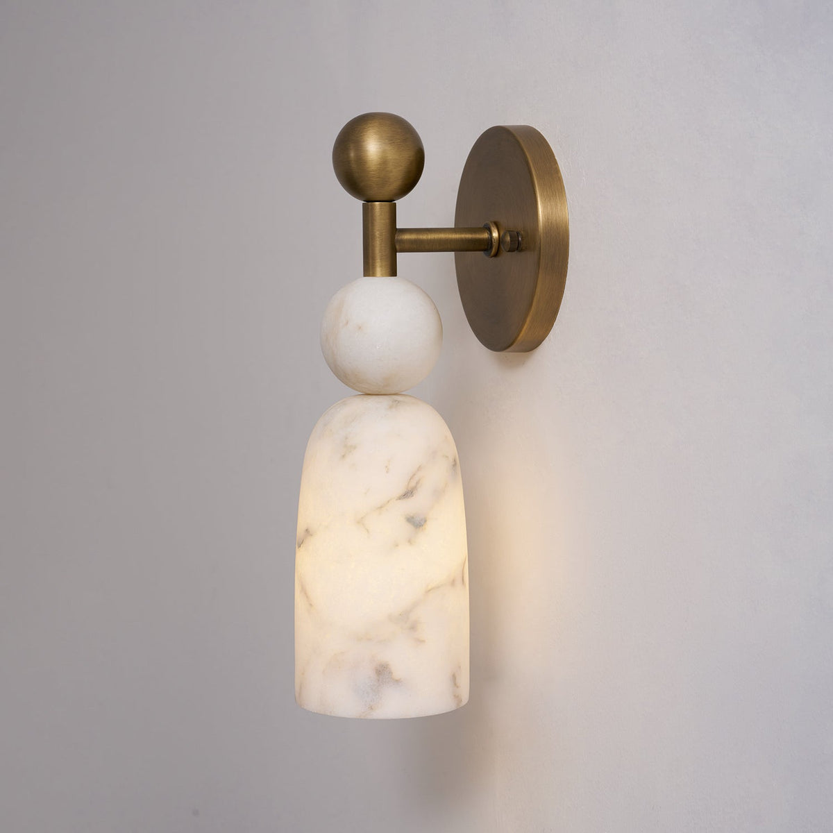 Serafin wandlamp van albast