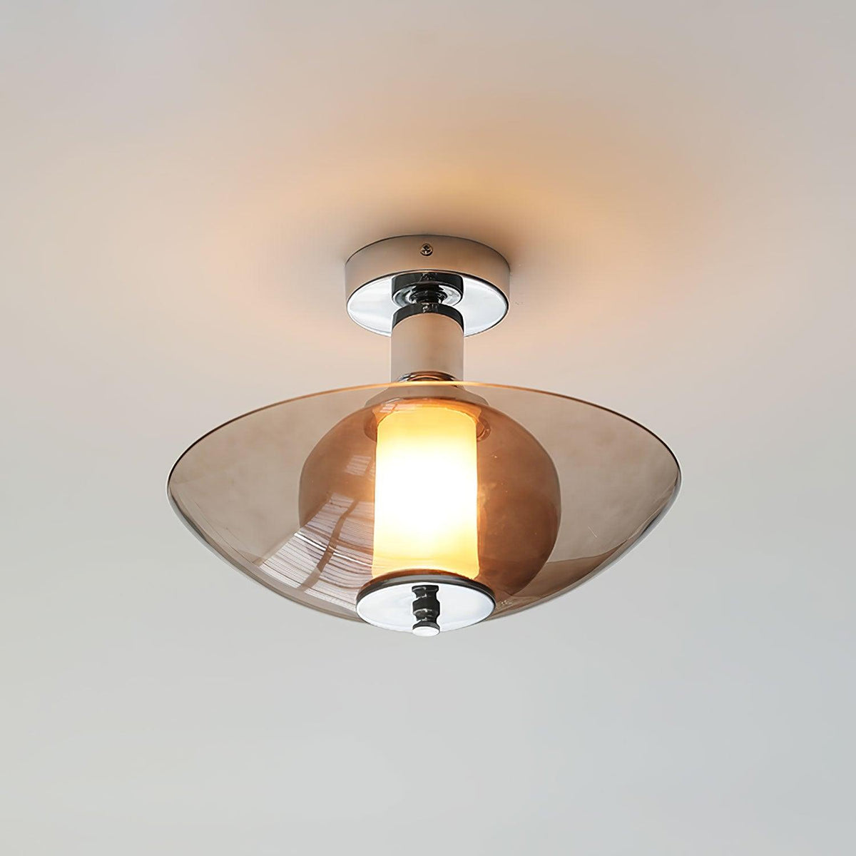 Cocarir Noordse kunst vliegende schotel met stekker wandlamp