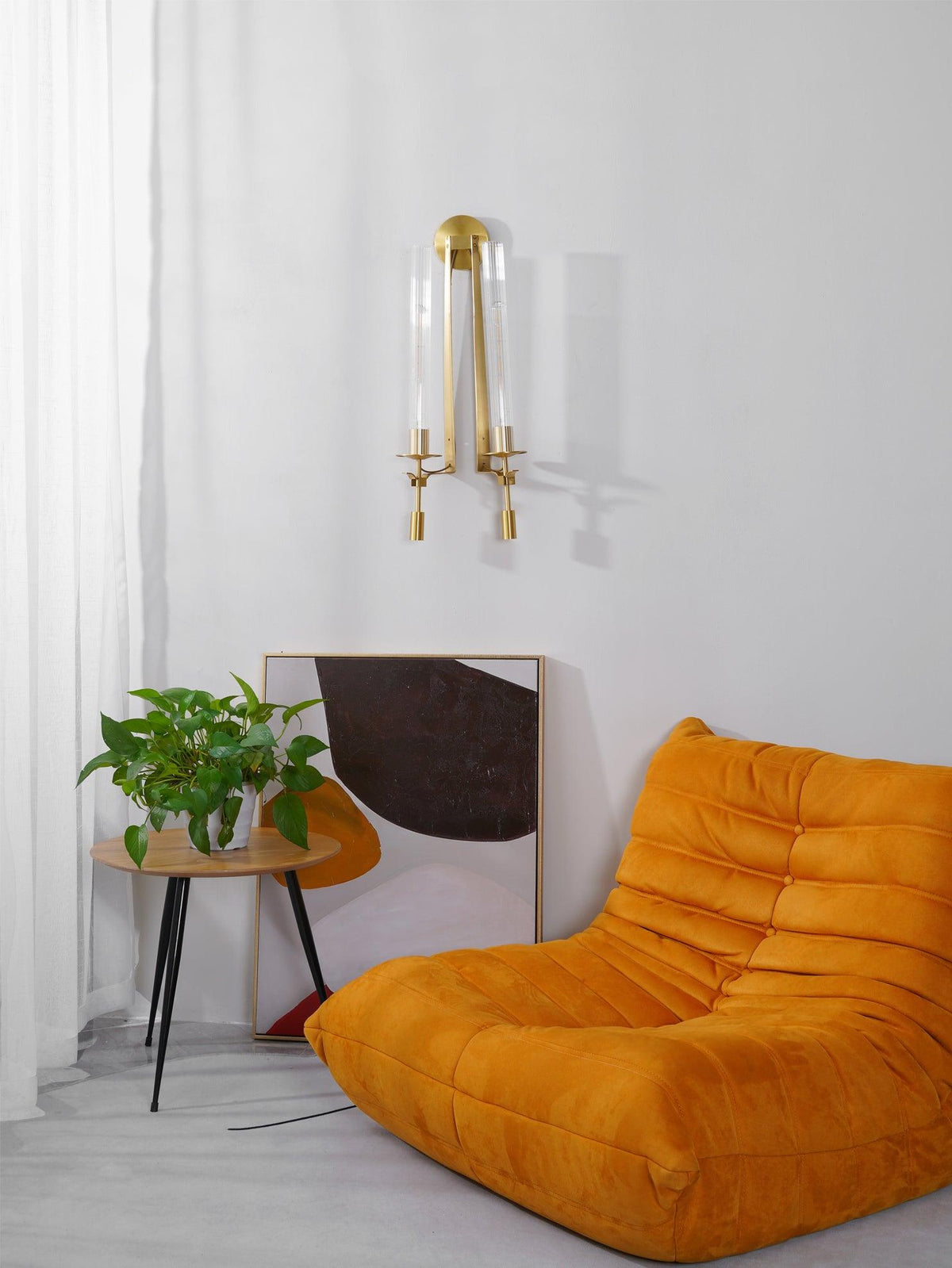 Veloora wandlamp messing Minimalistisch Geribbelde glas