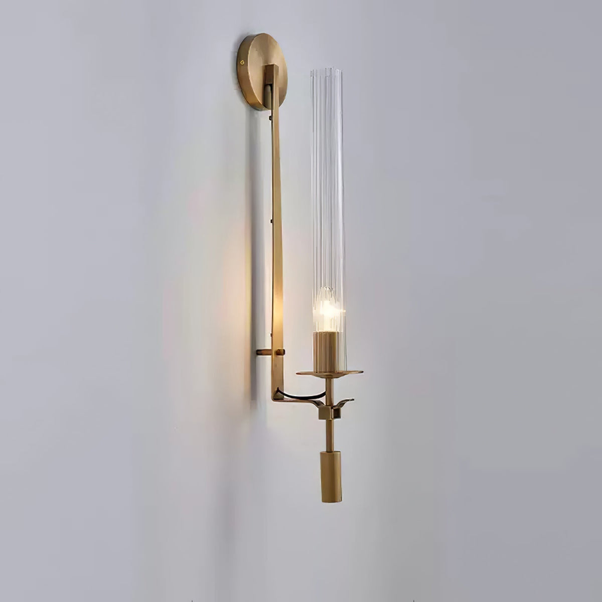 Veloora wandlamp messing Minimalistisch Geribbelde glas
