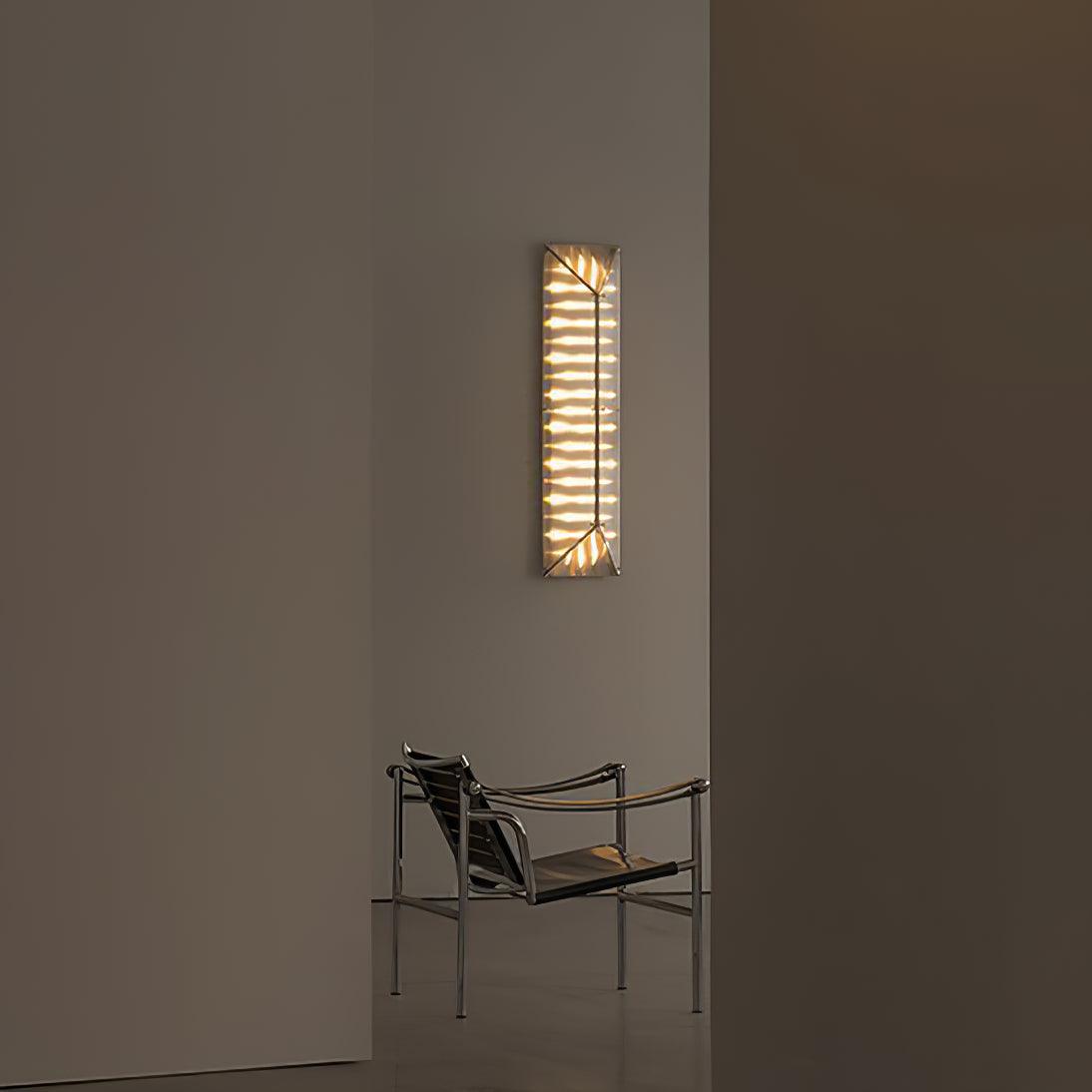 Prism Moderne wandlamp van glas met chroomafwerking