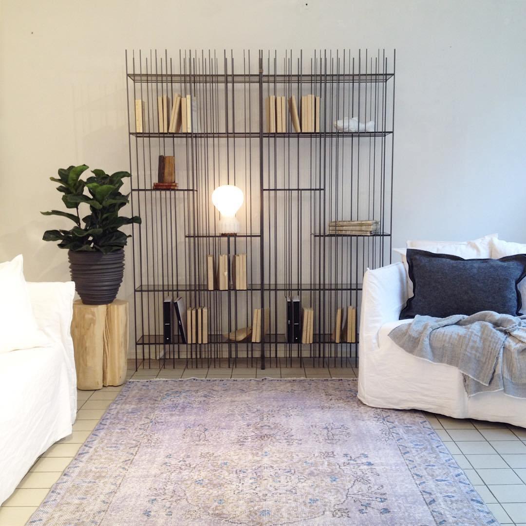 Lirove staal Sculptural tafellamp