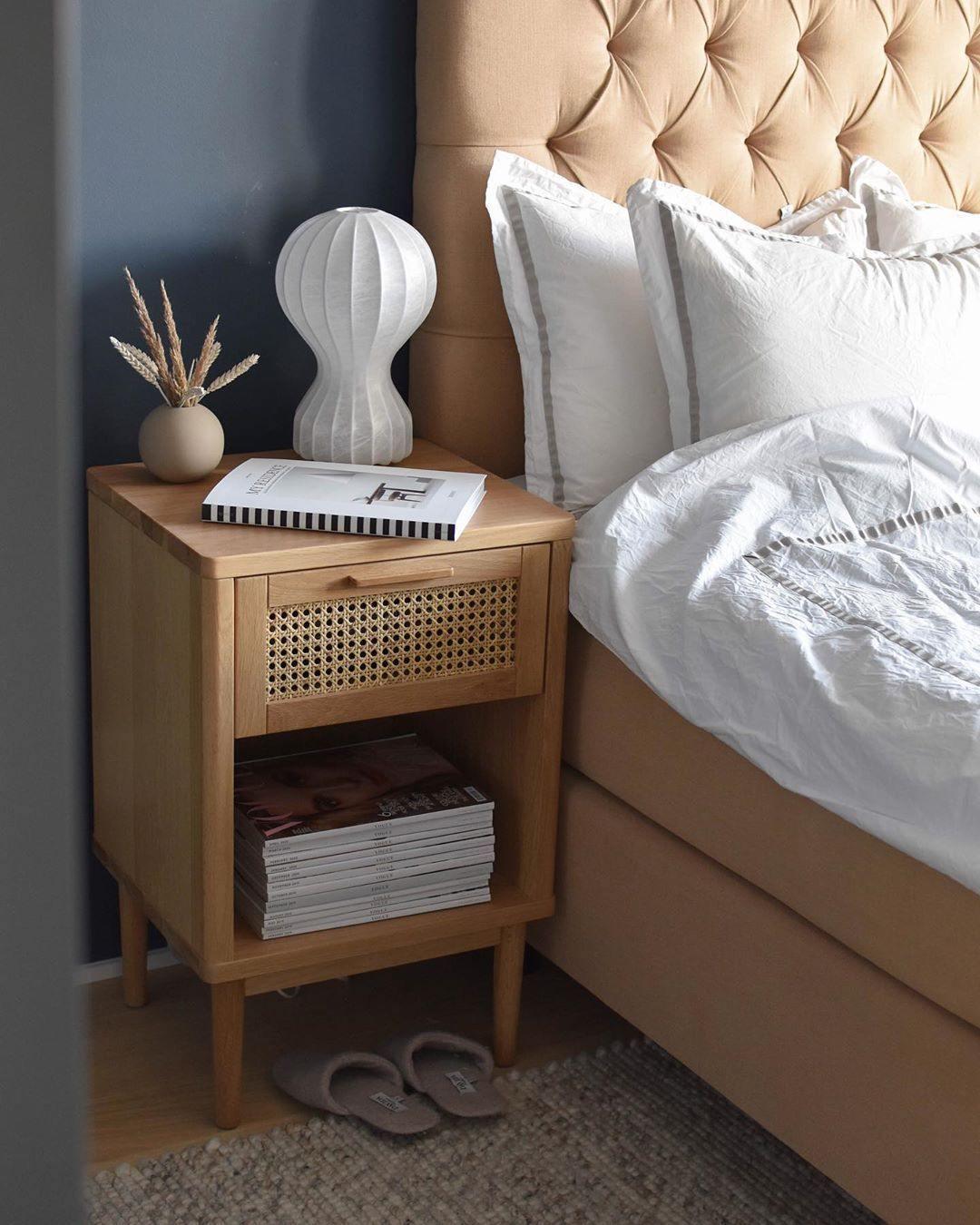 Lirove staal Sculptural tafellamp