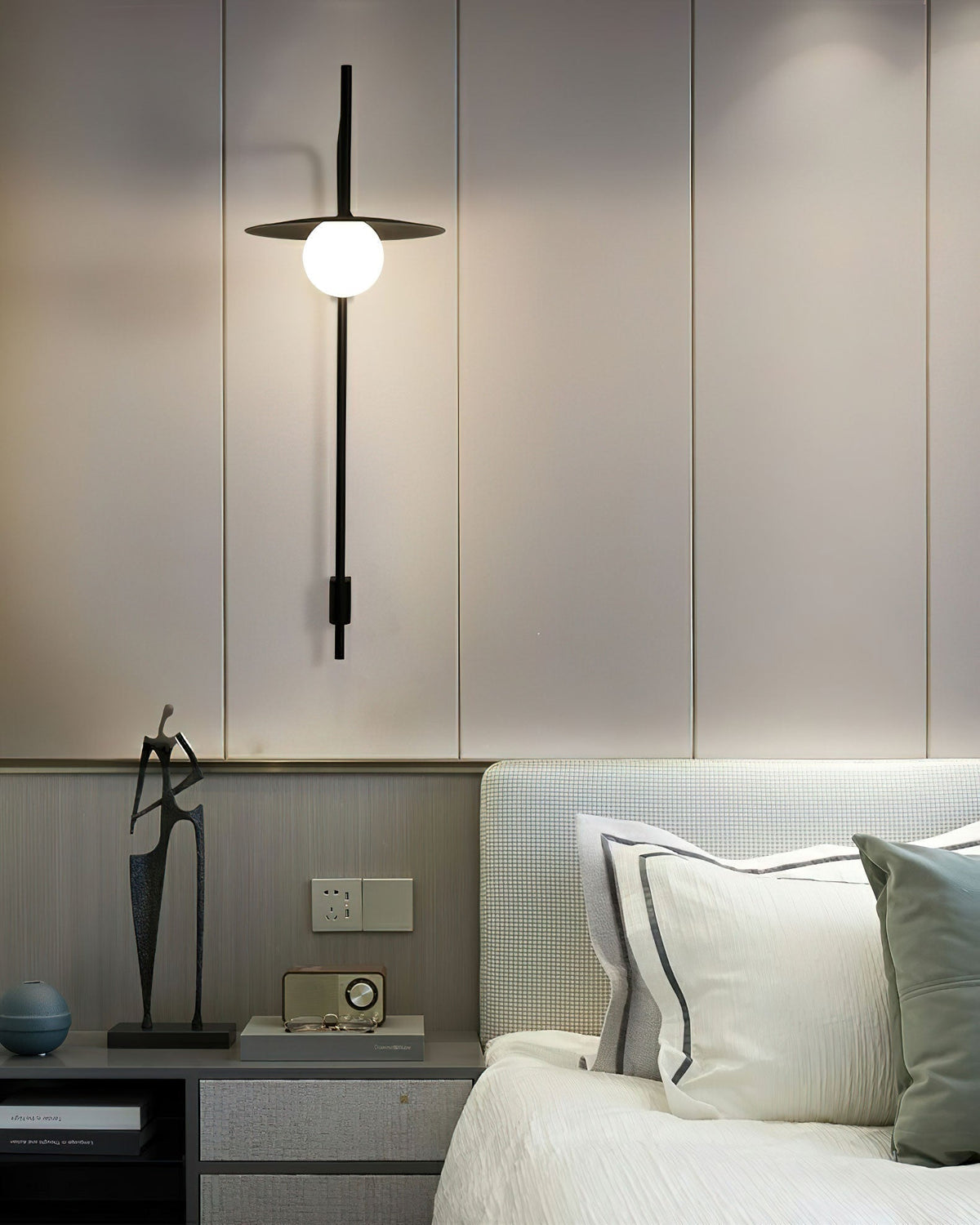 Lioririelle wandlamp modern minimalistisch met glazen kap
