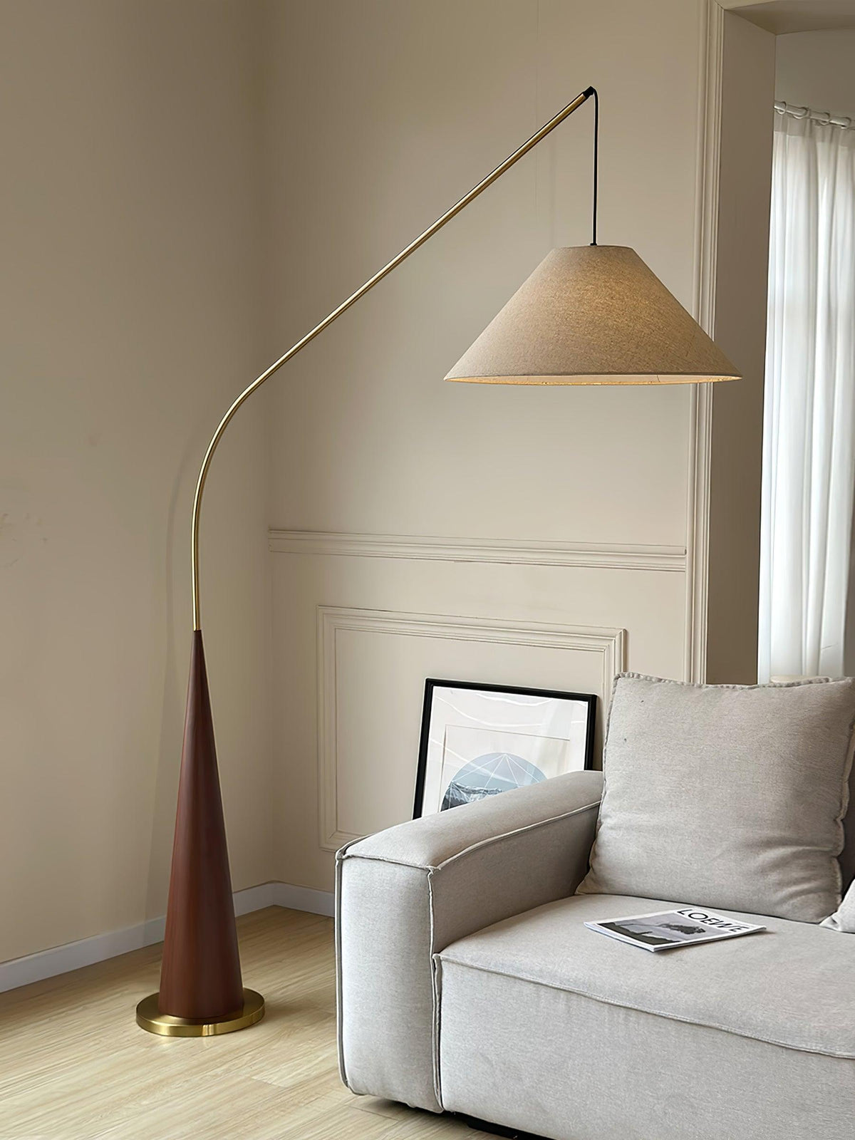 Solense vloerlamp van textiel
